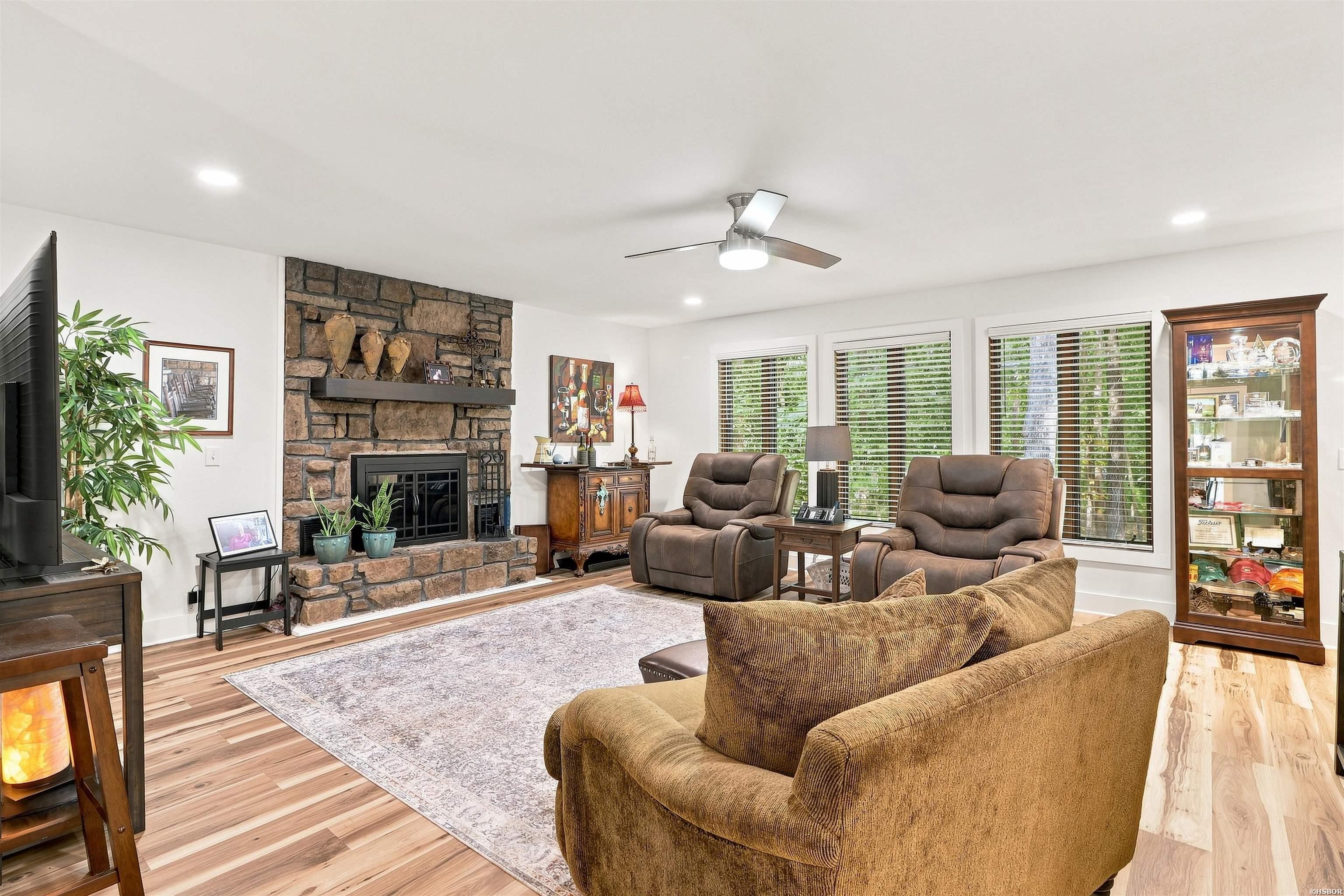 13 Pego Circle Property Photo 7