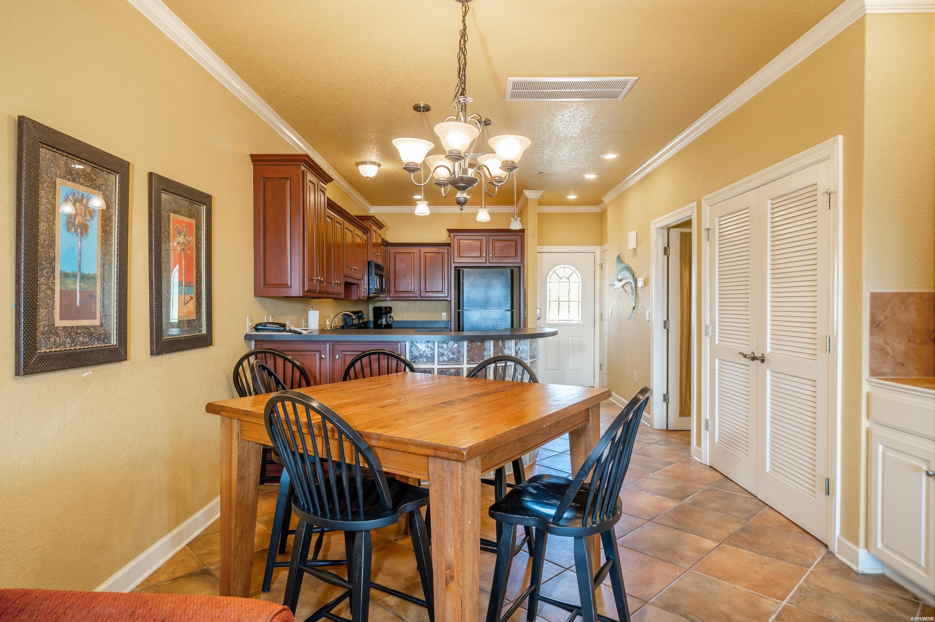 151 Peters Property Photo 4