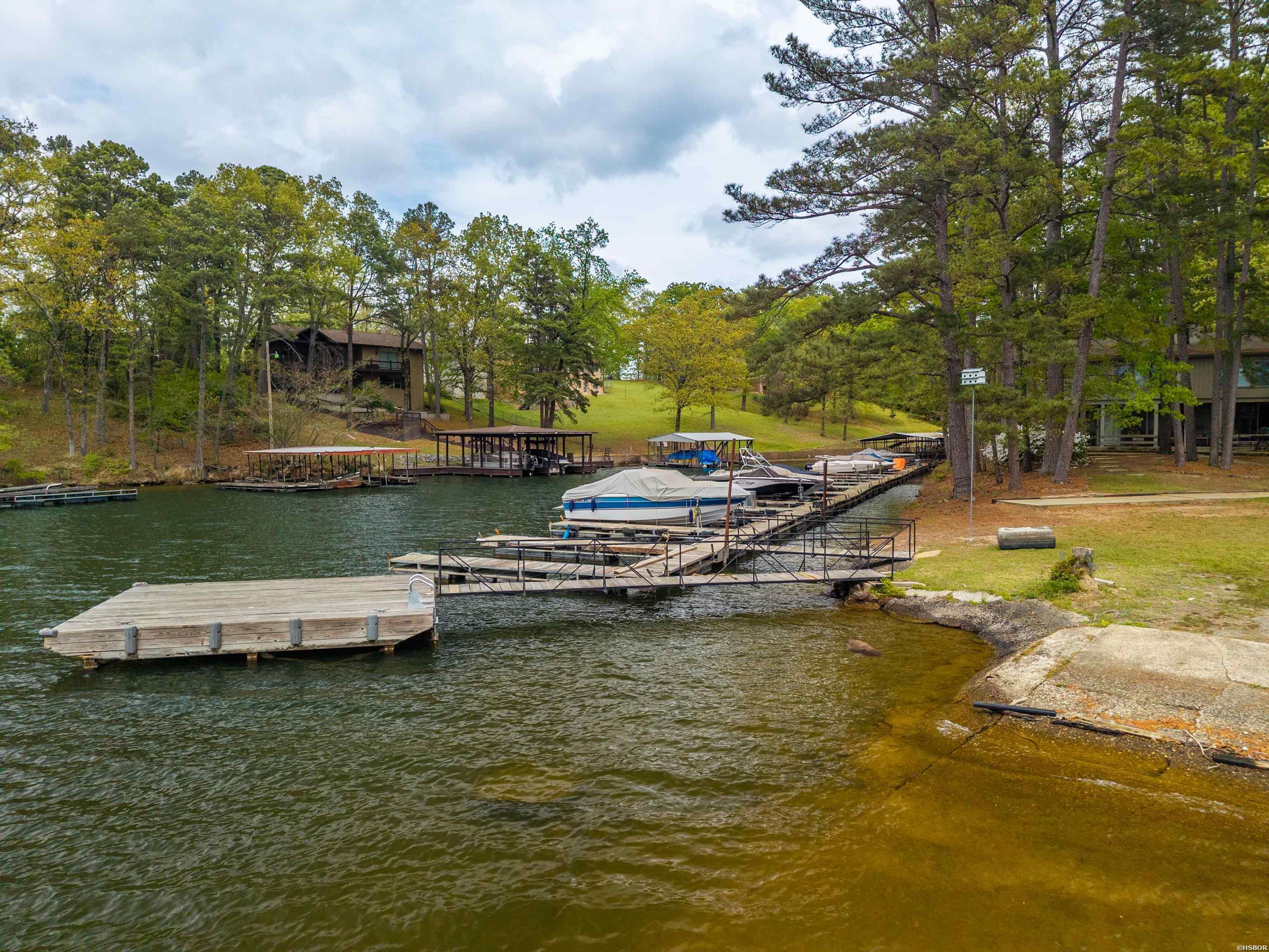 651 Peninsula Drive Property Photo 4