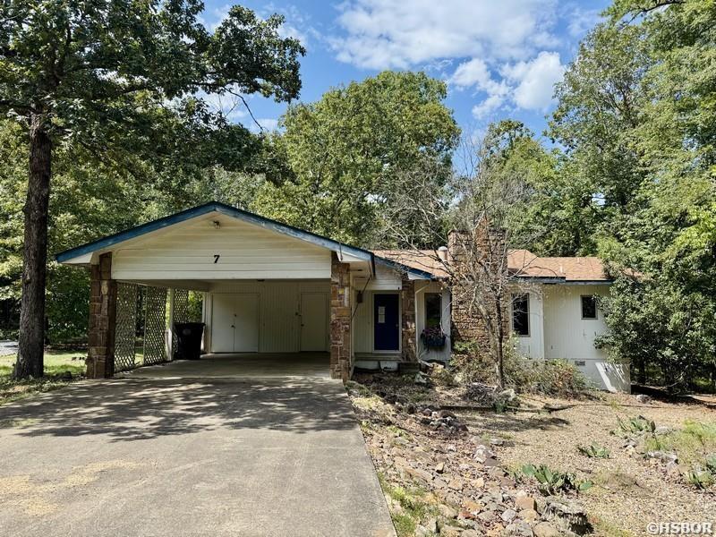 7 Banda Place Property Photo 1