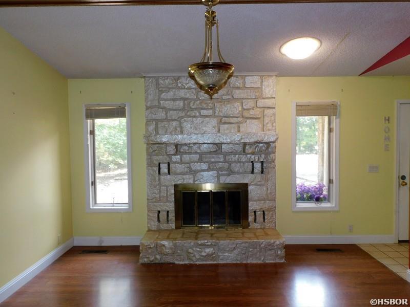 7 Banda Place Property Photo 6