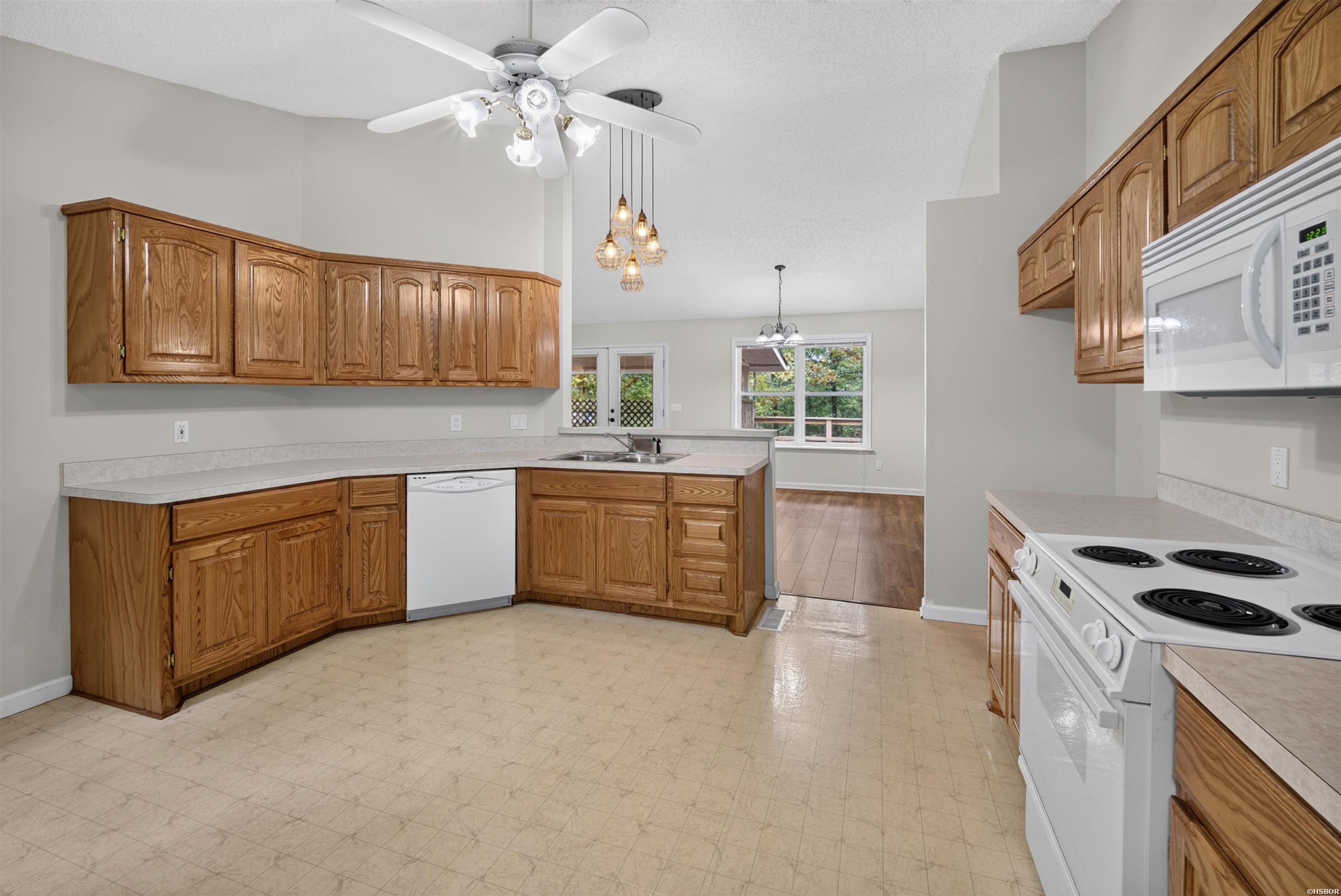 3 Rollo Lane Property Photo 7