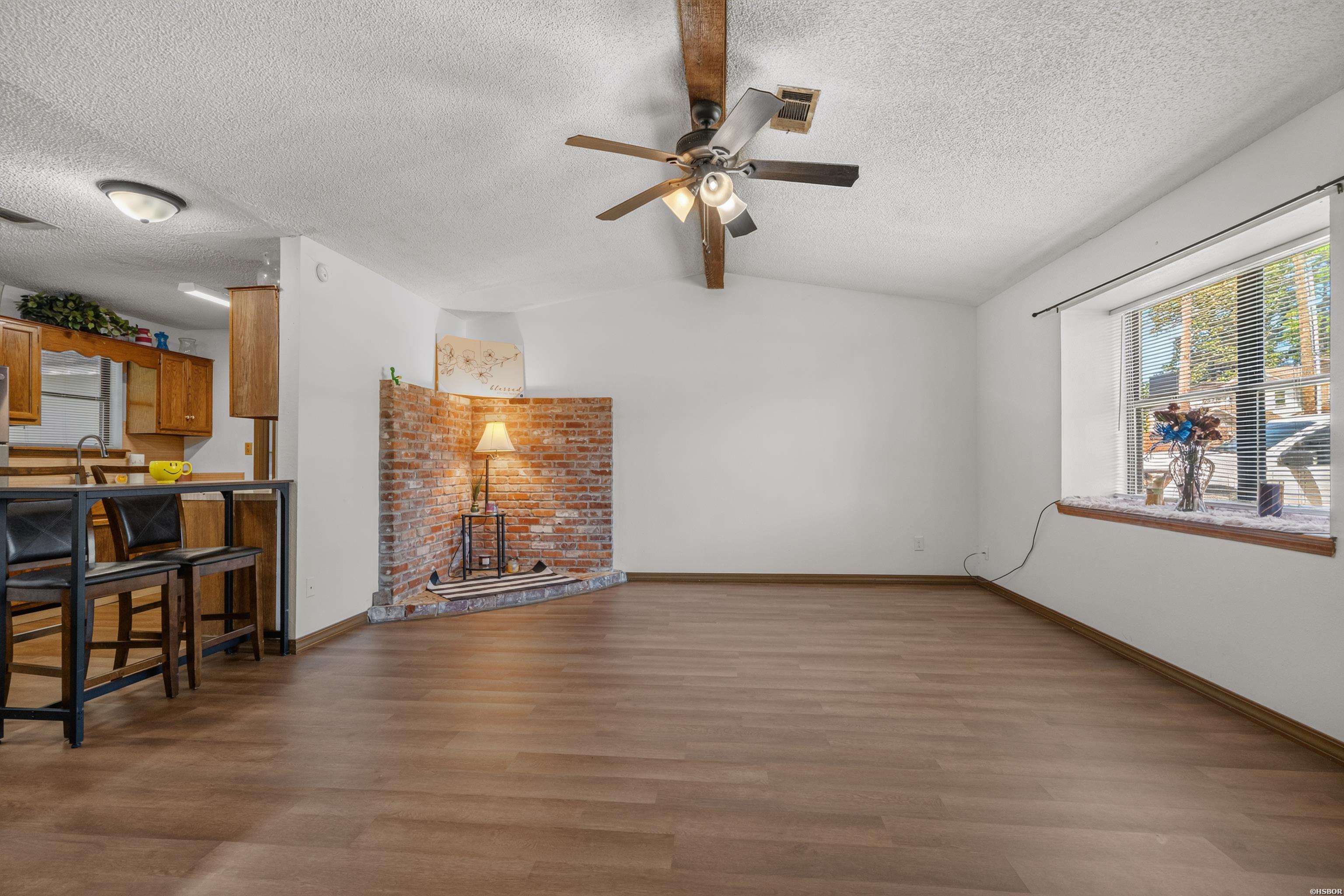 220 Long Beach Property Photo 5