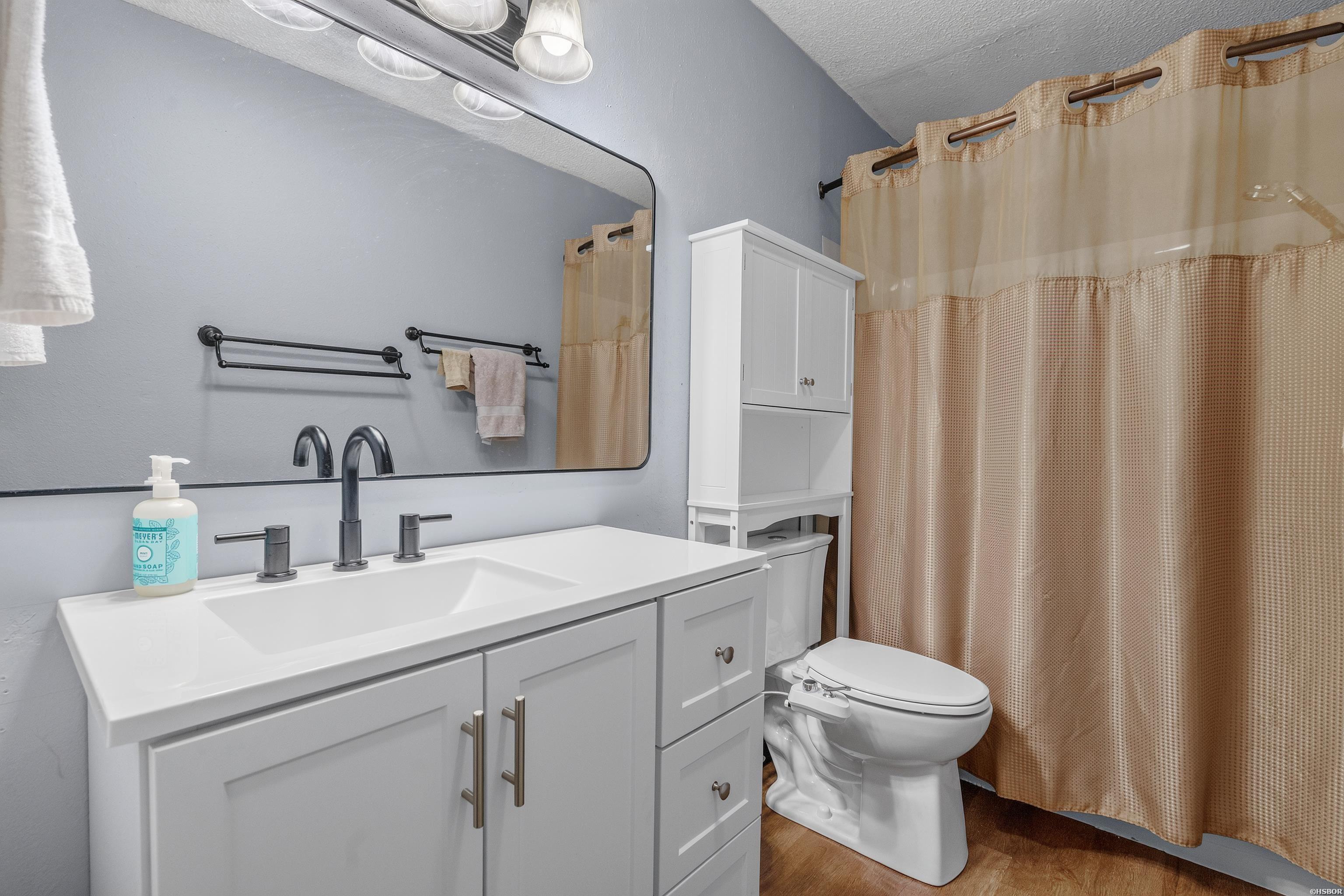 220 Long Beach Property Photo 13
