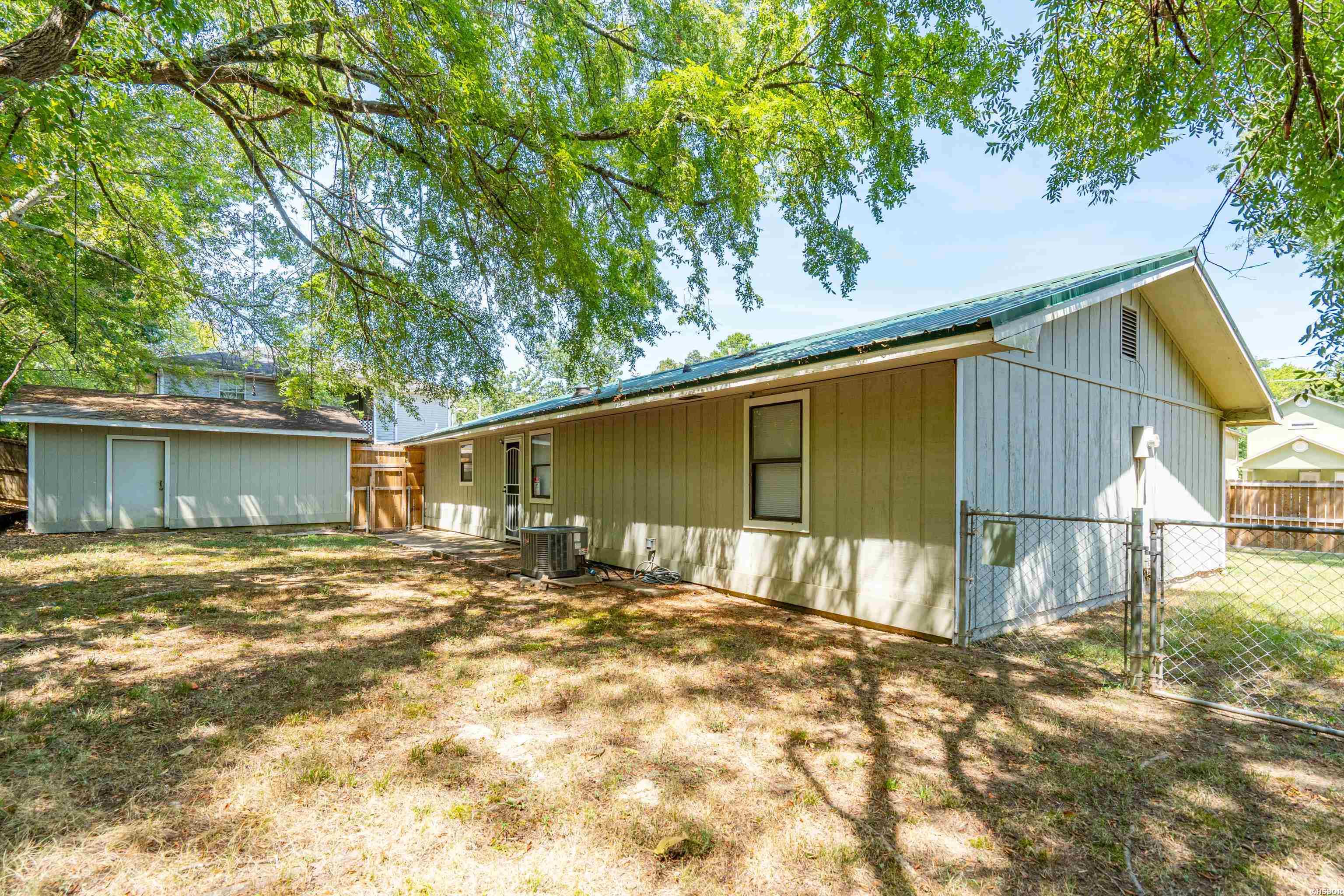 220 Long Beach Property Photo 24