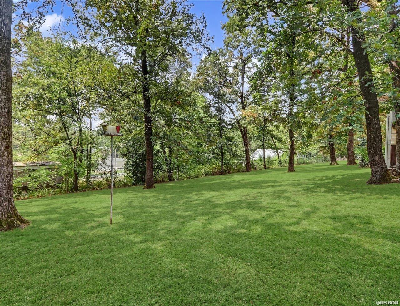 186 Echo Point Property Photo 32