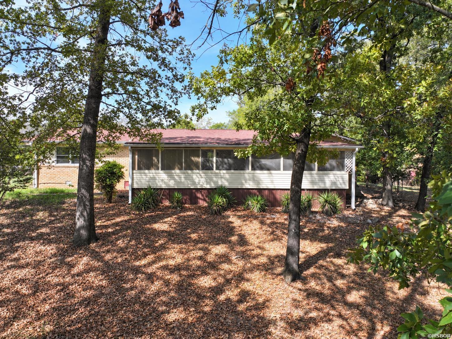 186 Echo Point Property Photo 48