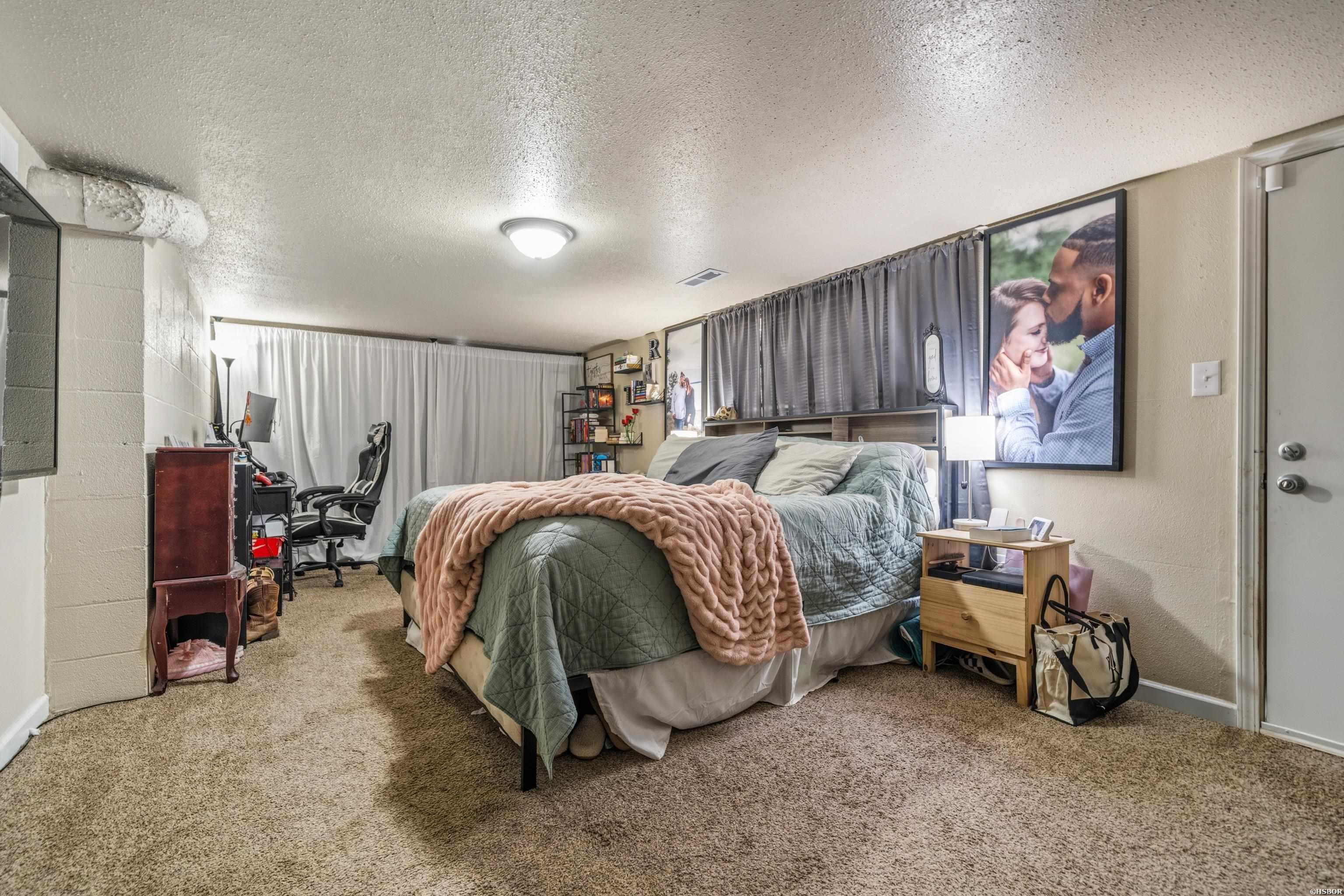 104 Clyde Property Photo 25