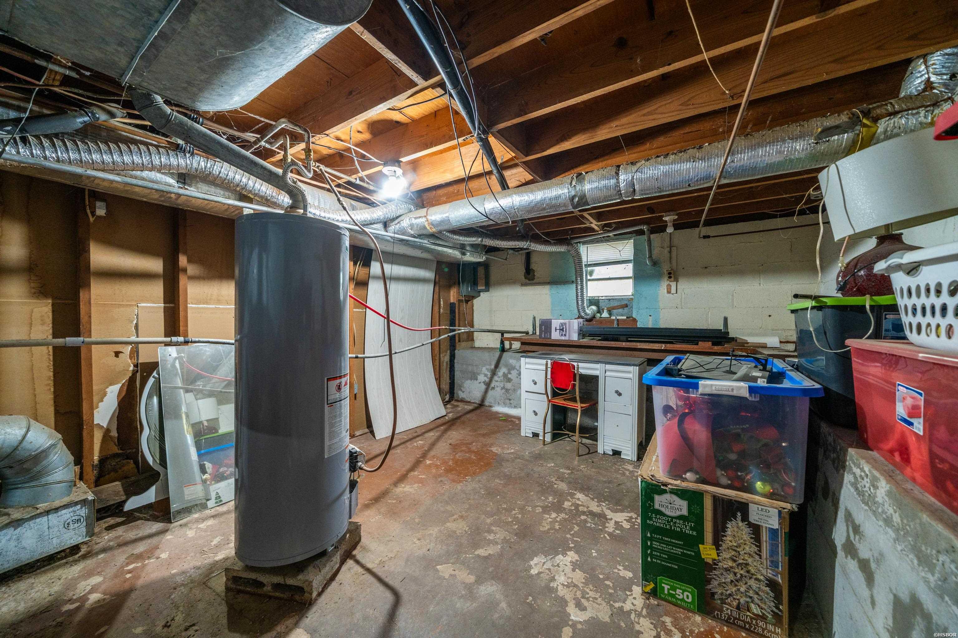 104 Clyde Property Photo 29