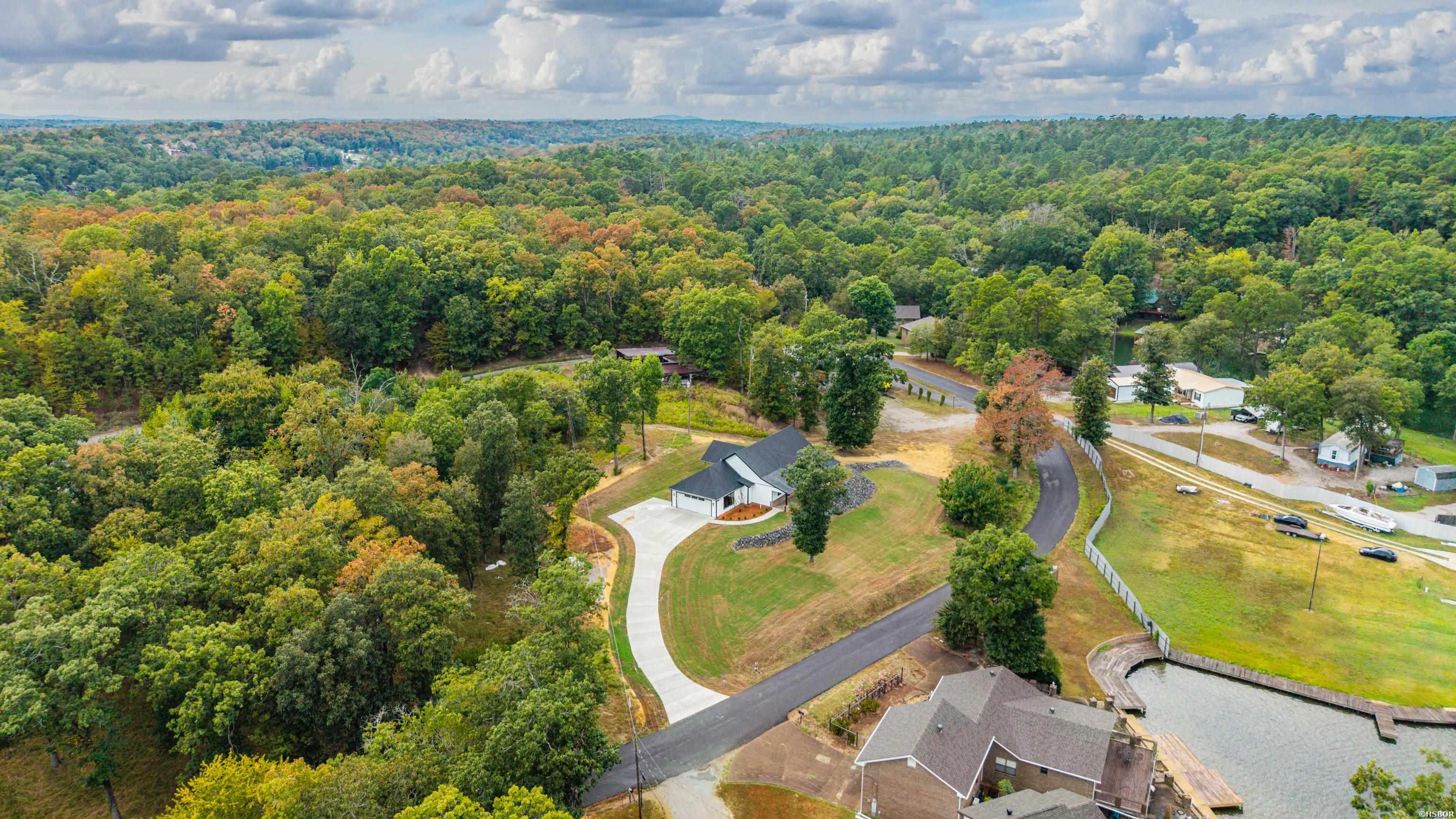 580 Charlie Stover Property Photo 6