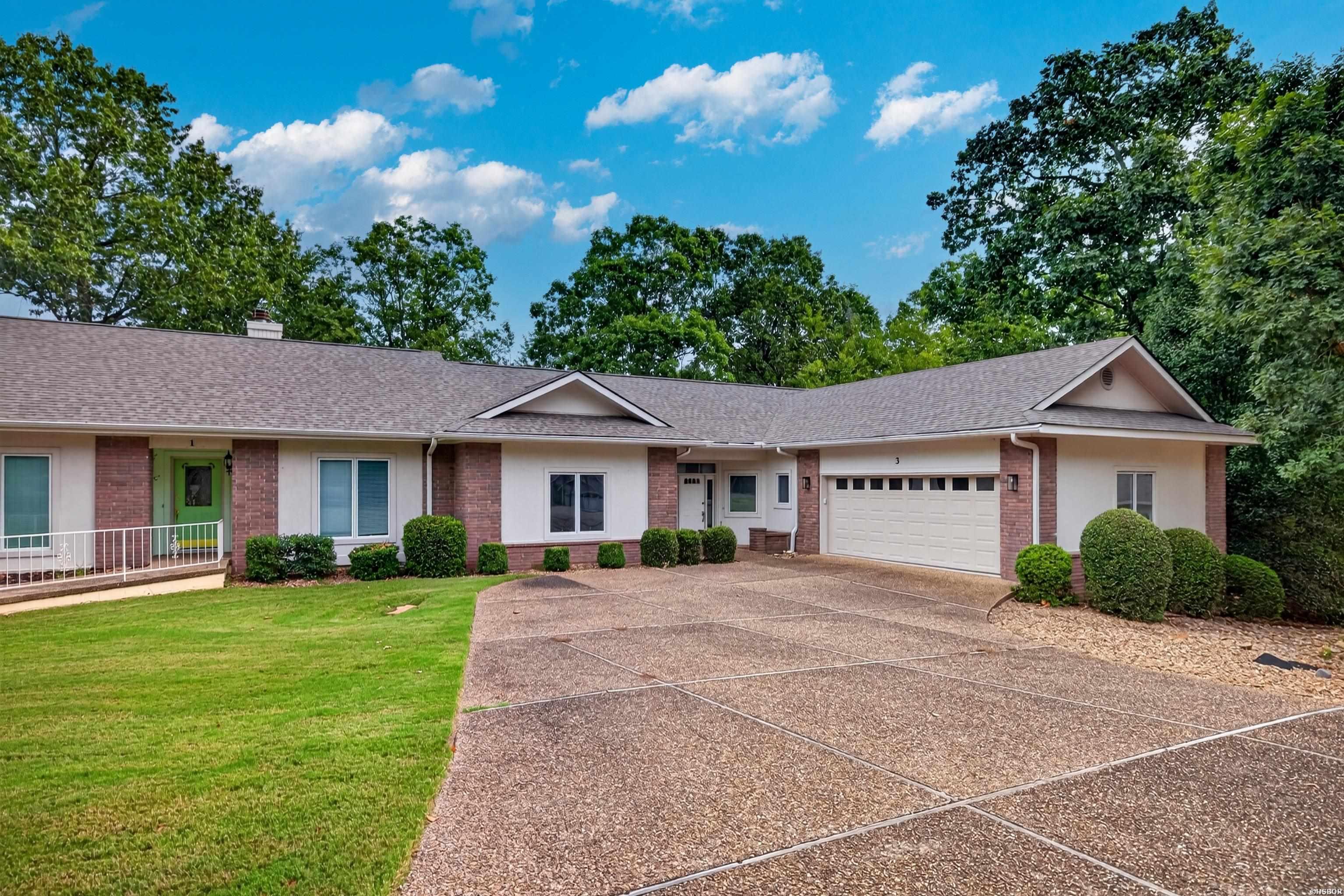 3 Magellan Circle Property Photo 1
