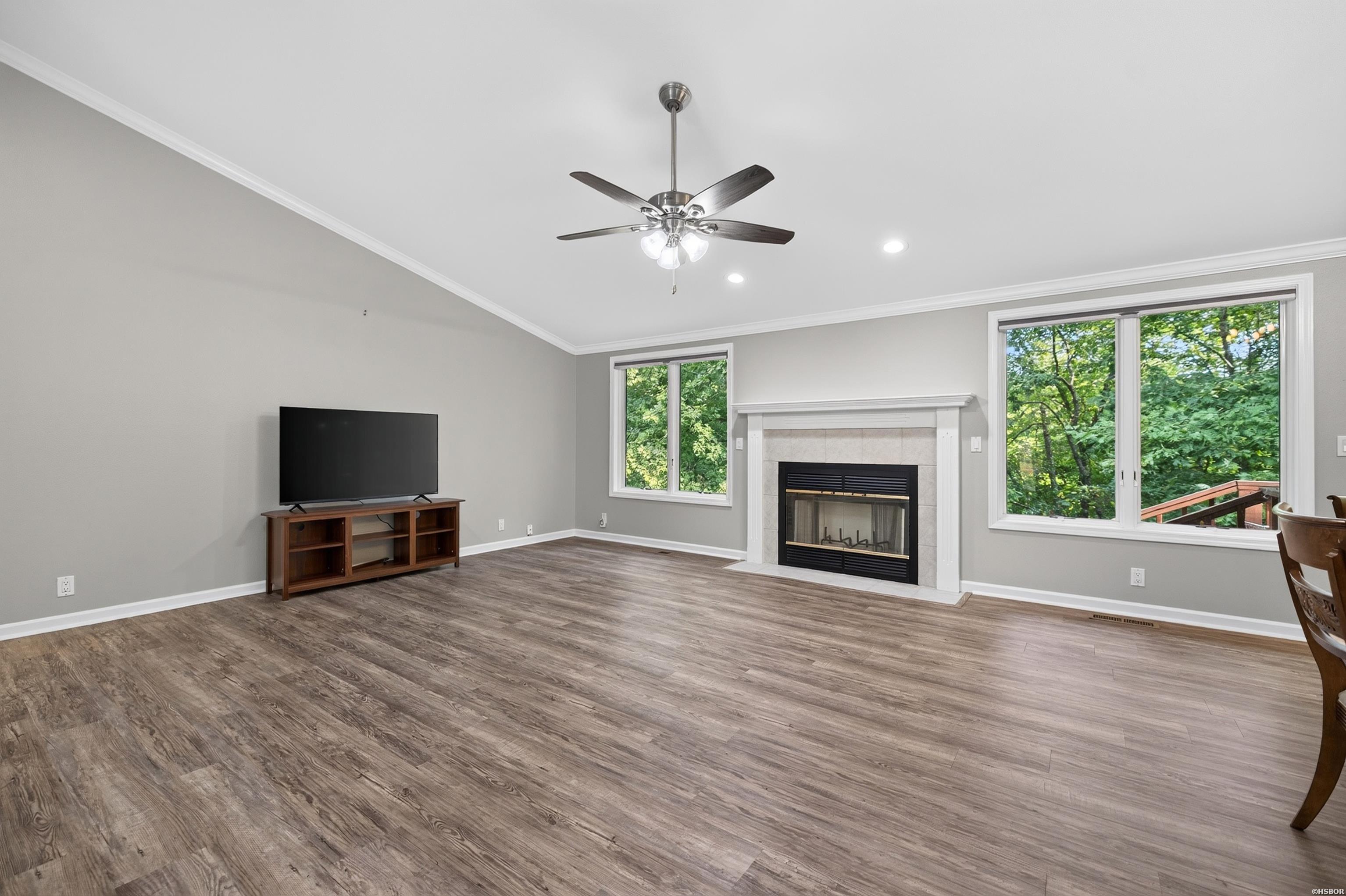 3 Magellan Circle Property Photo 11