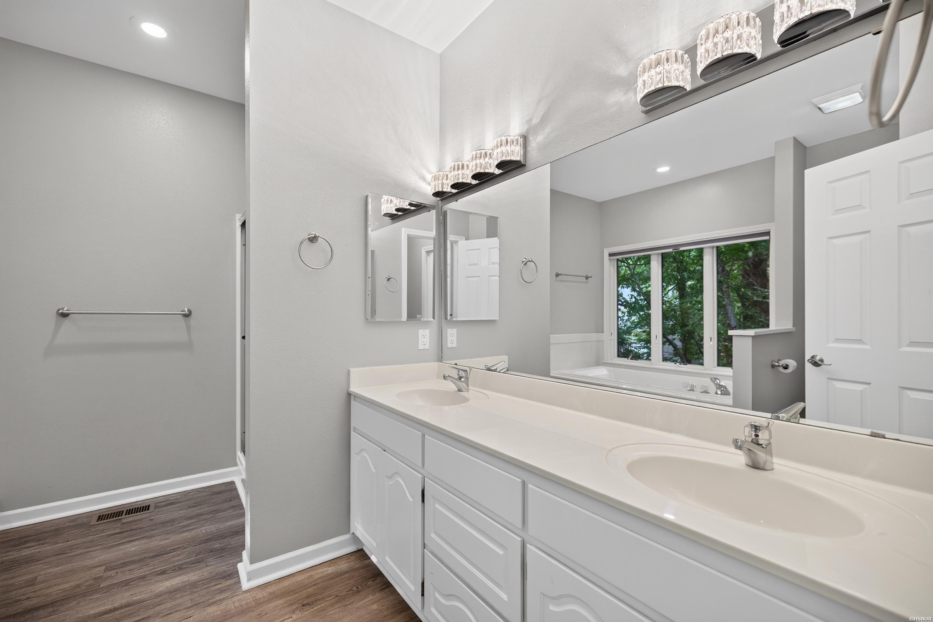 3 Magellan Circle Property Photo 22