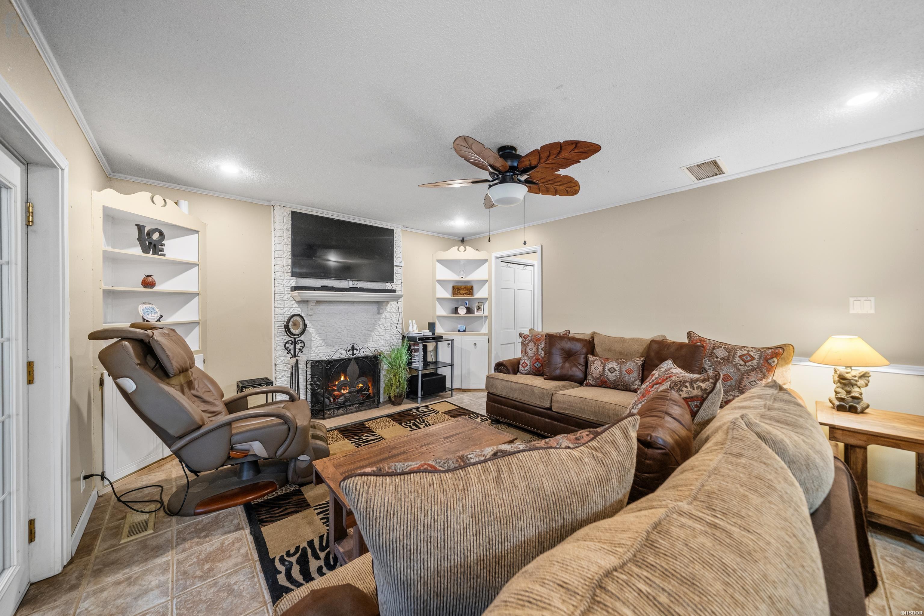 611 Ridgeview Property Photo 10