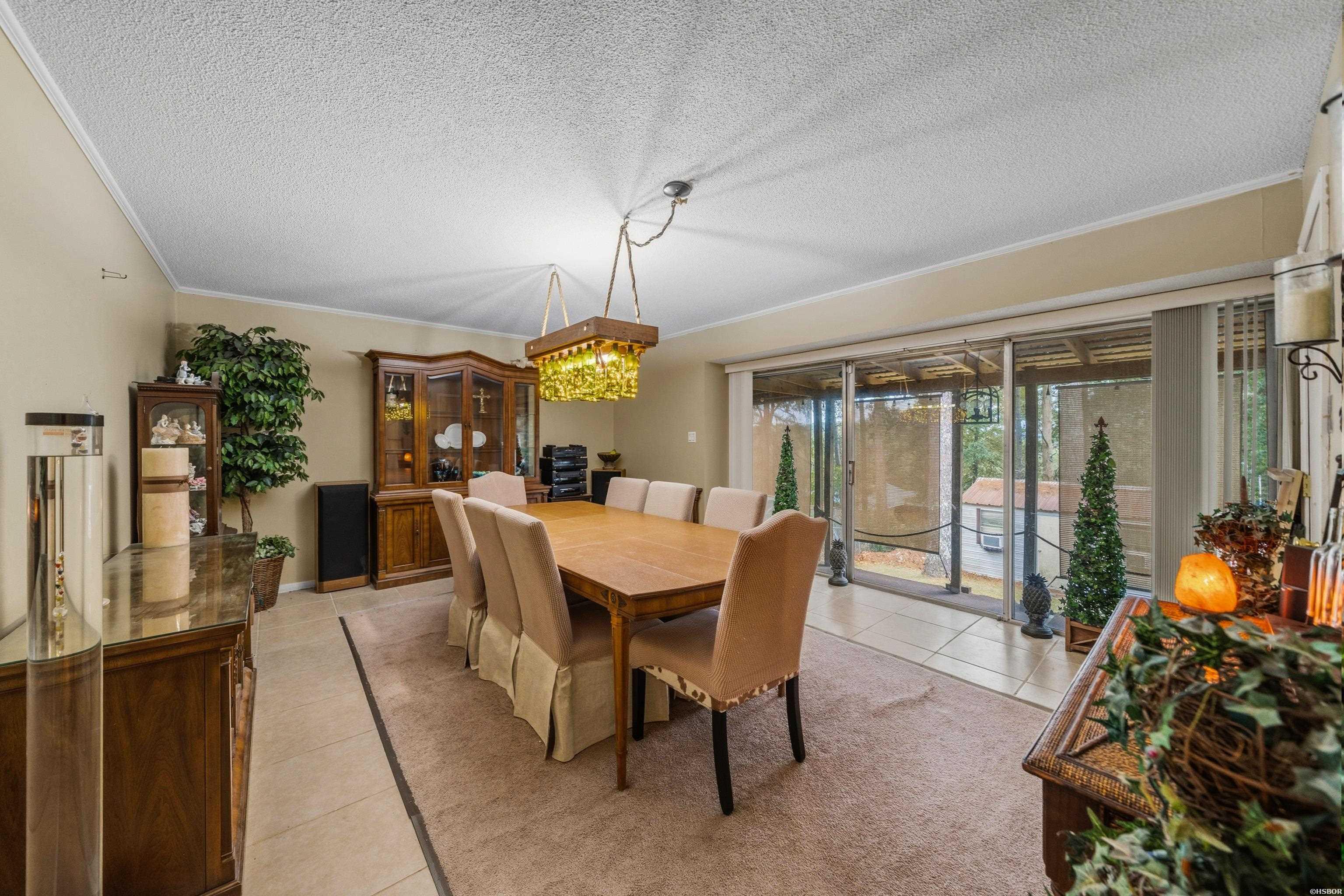 611 Ridgeview Property Photo 13