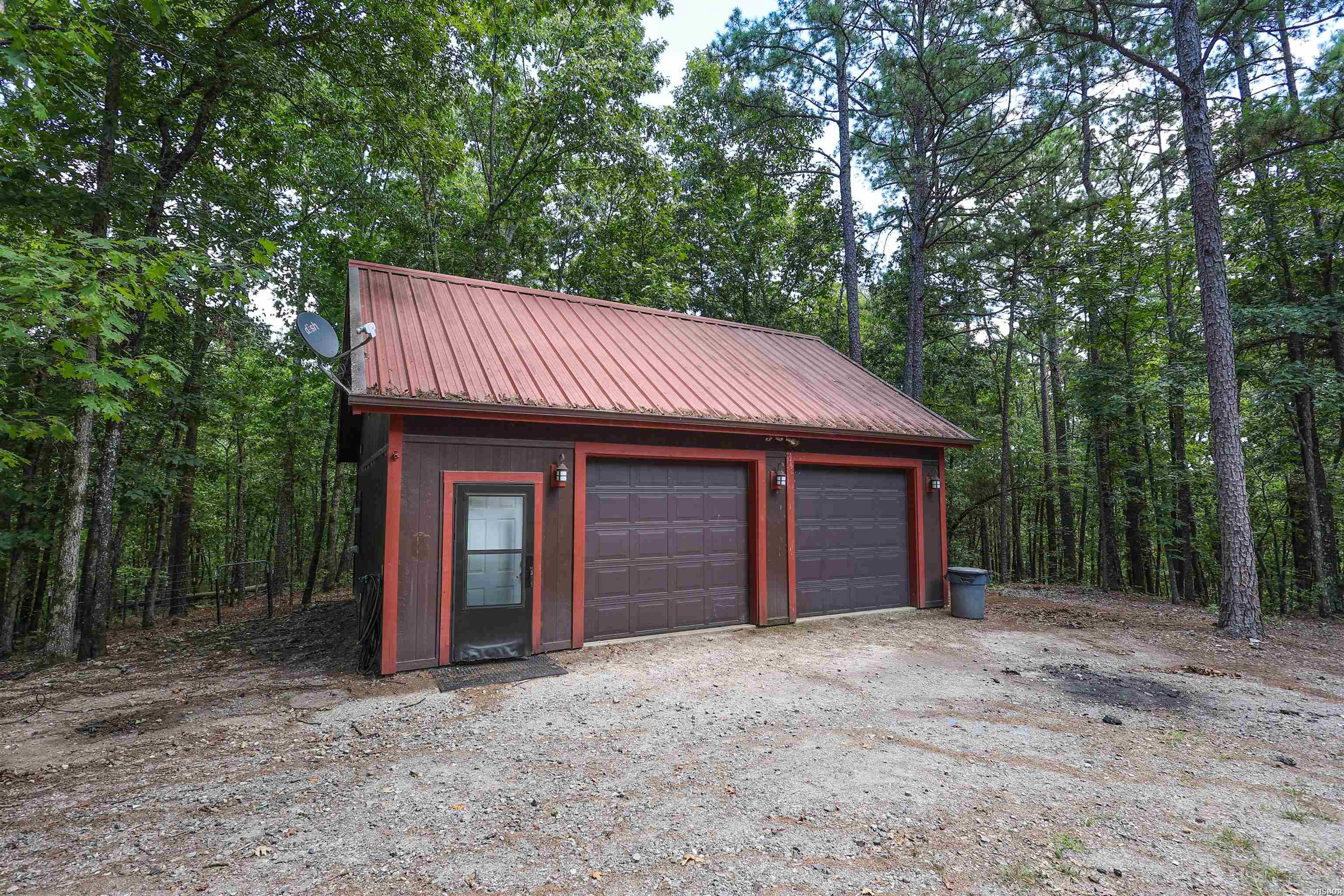 2894 Southfork Road Property Photo 11