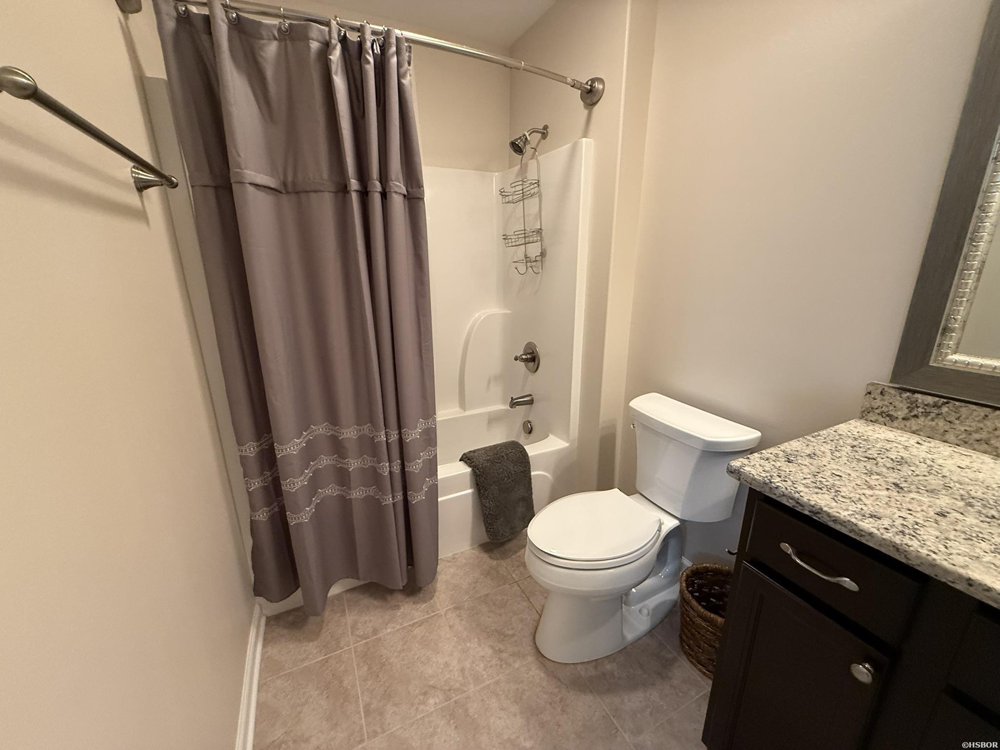 102 Sunflower Street Property Photo 13