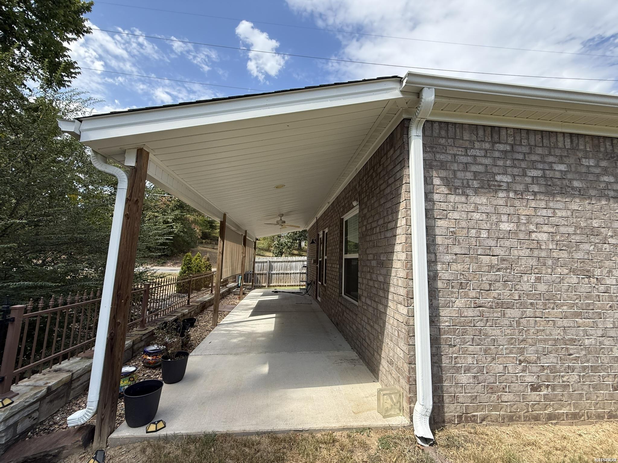 102 Sunflower Street Property Photo 16