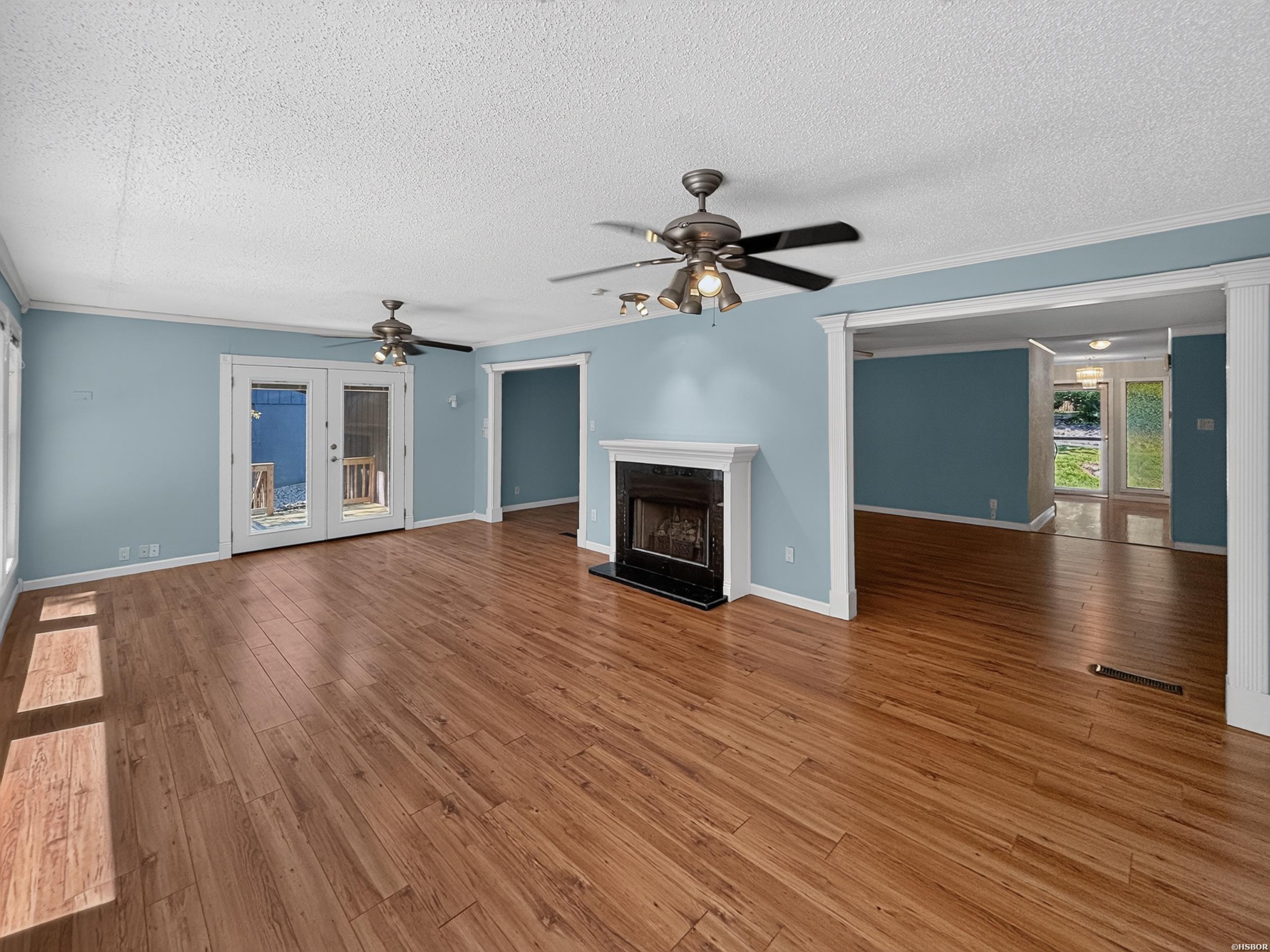 6 Badalona Lane Property Photo 8