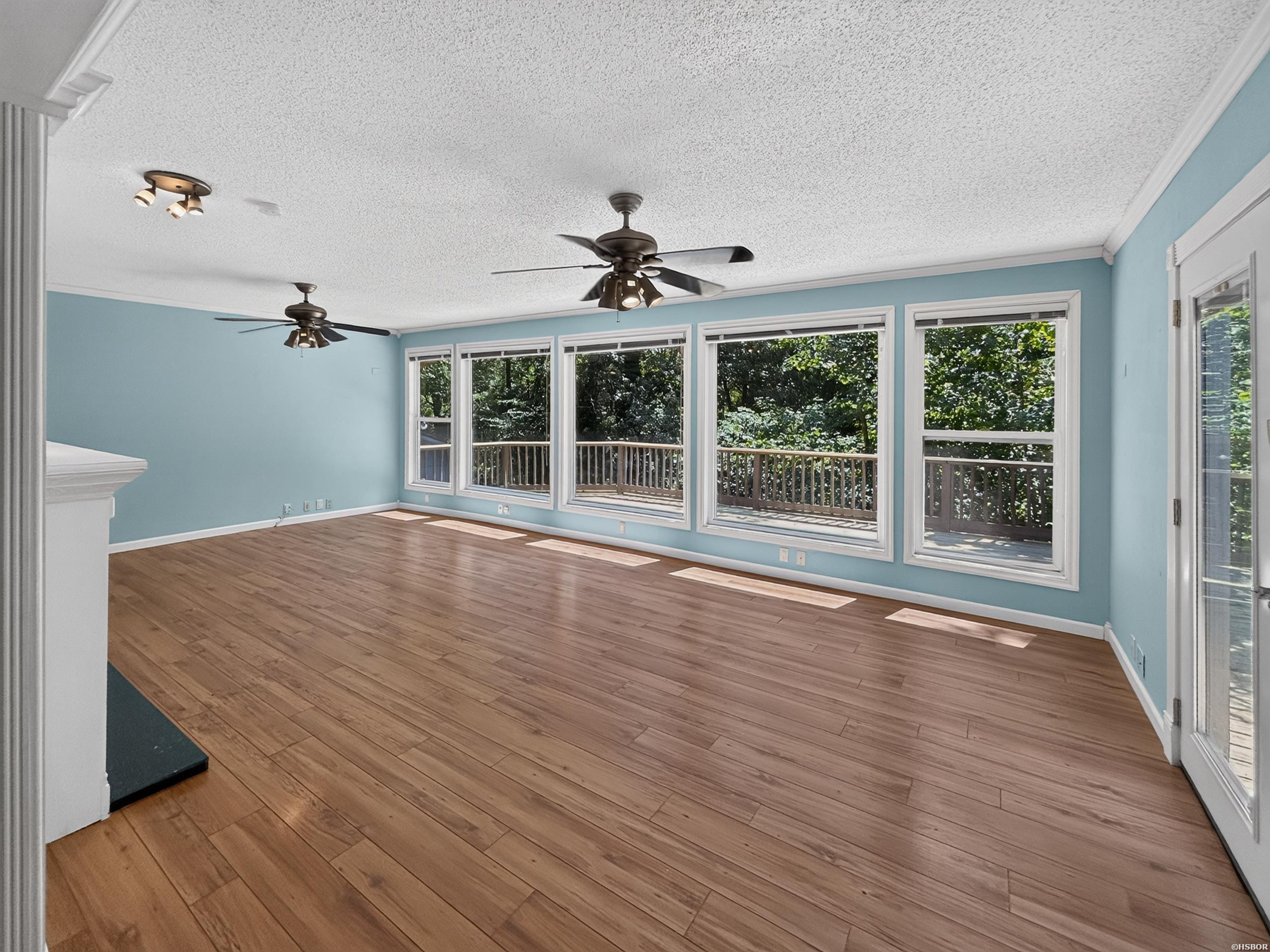 6 Badalona Lane Property Photo 10