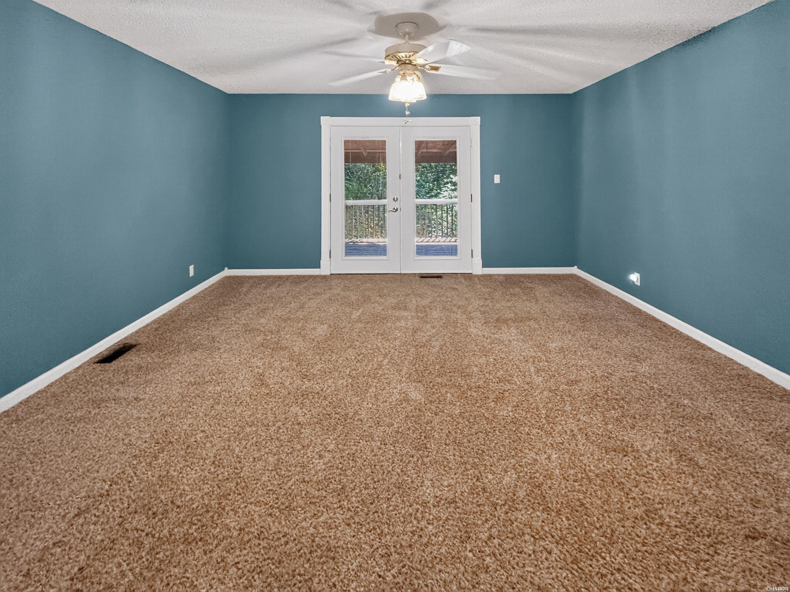 6 Badalona Lane Property Photo 15