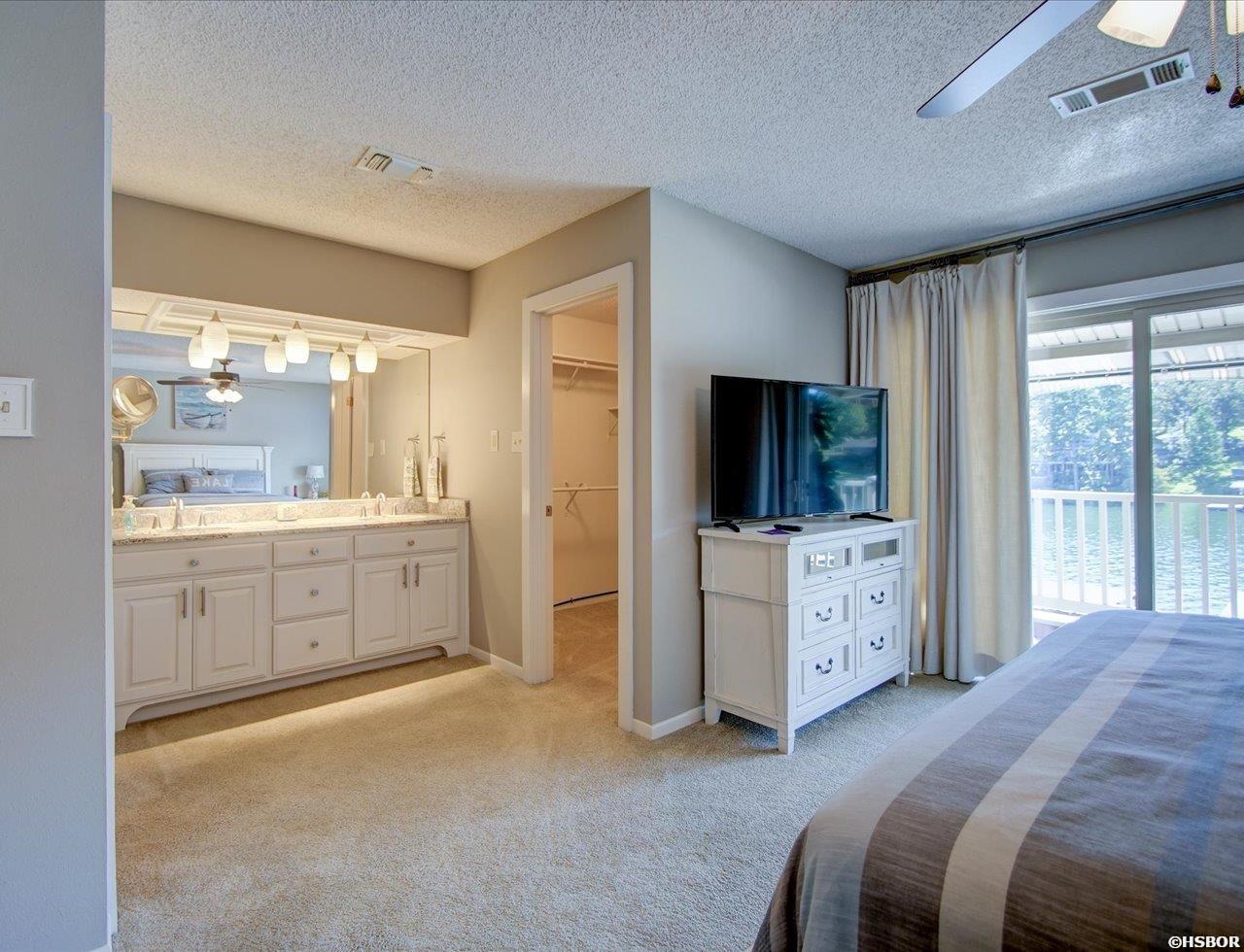 160 Long Island Bay Property Photo 19