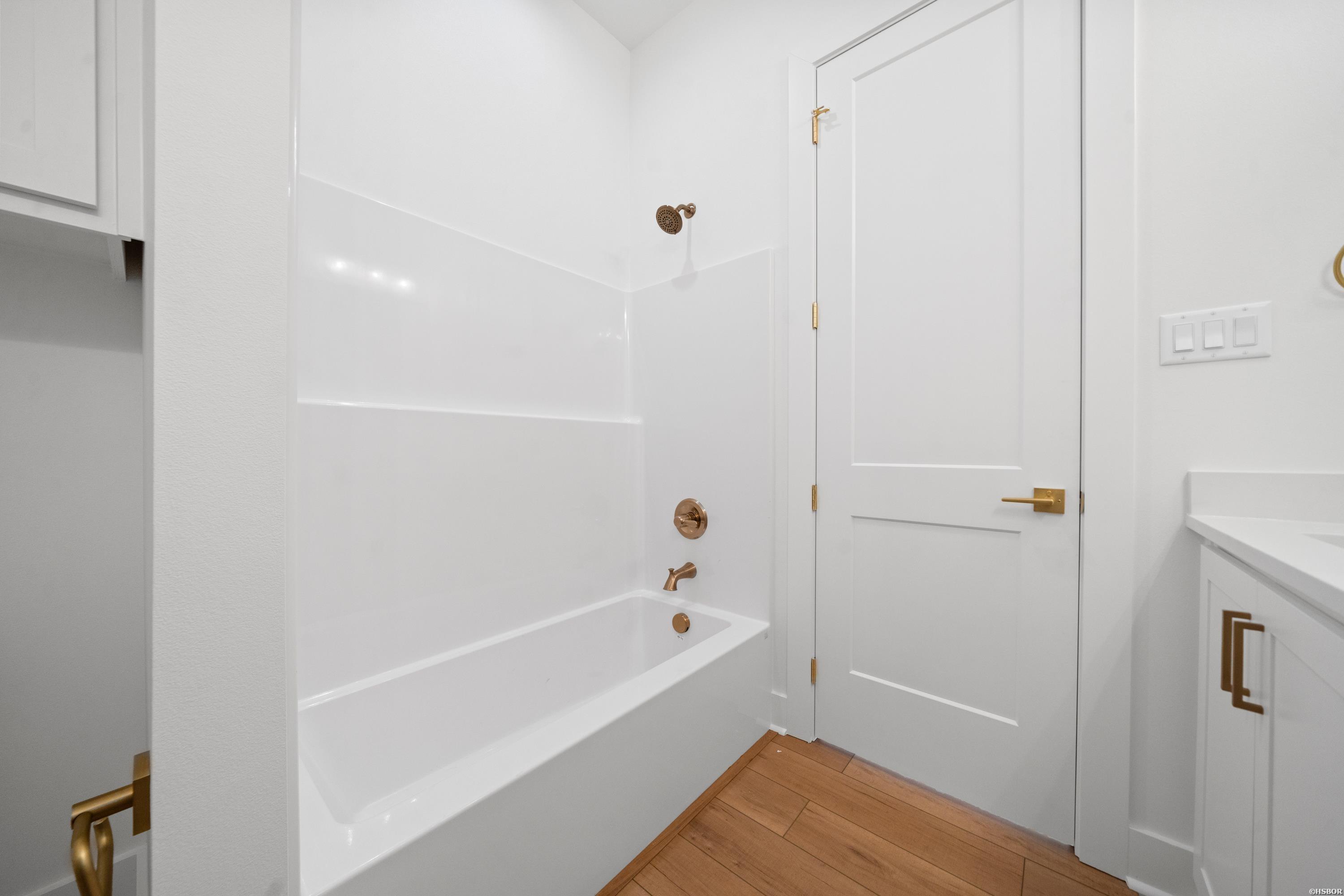 203 Arlington Park Property Photo 17