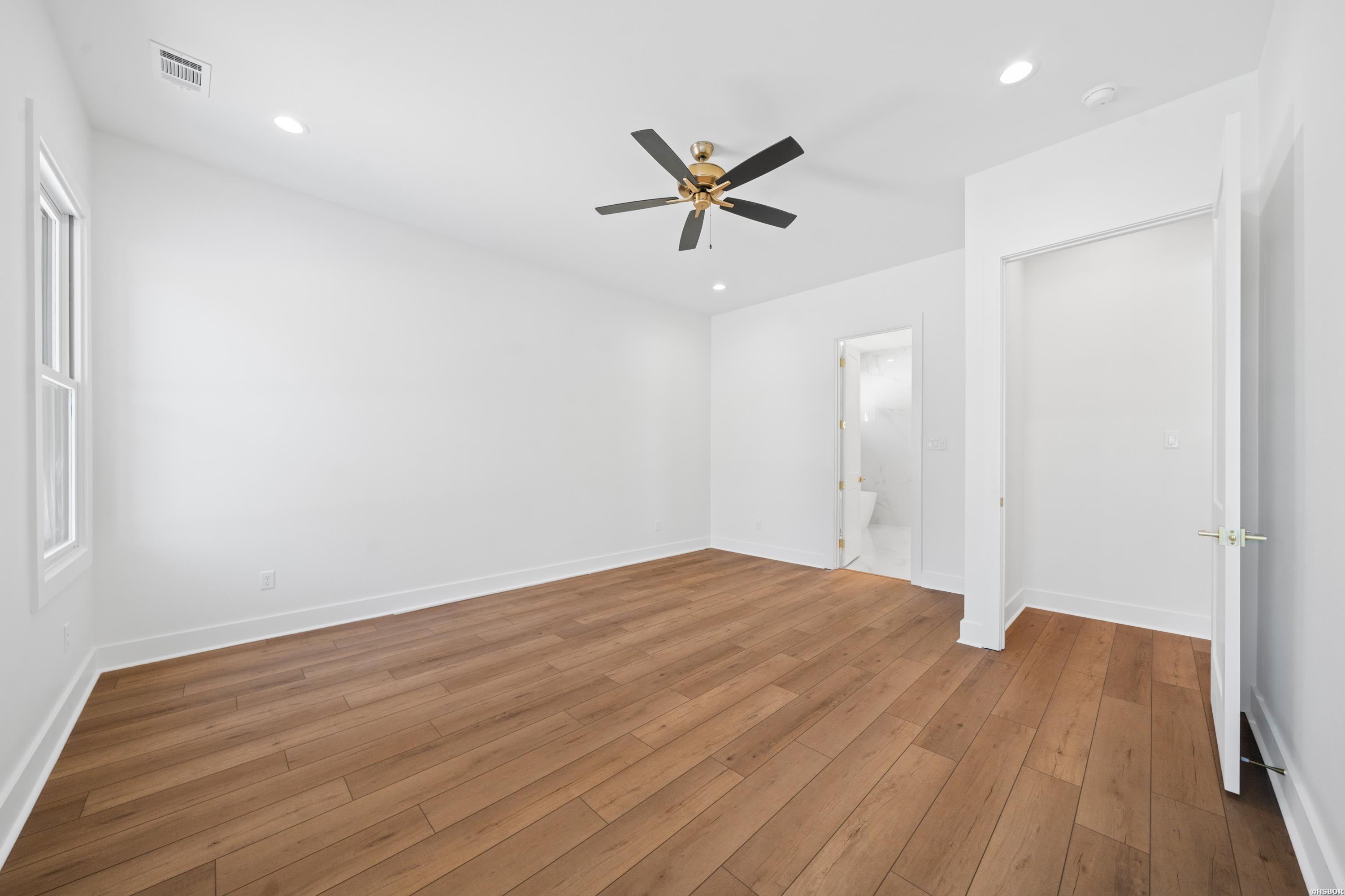 203 Arlington Park Property Photo 20