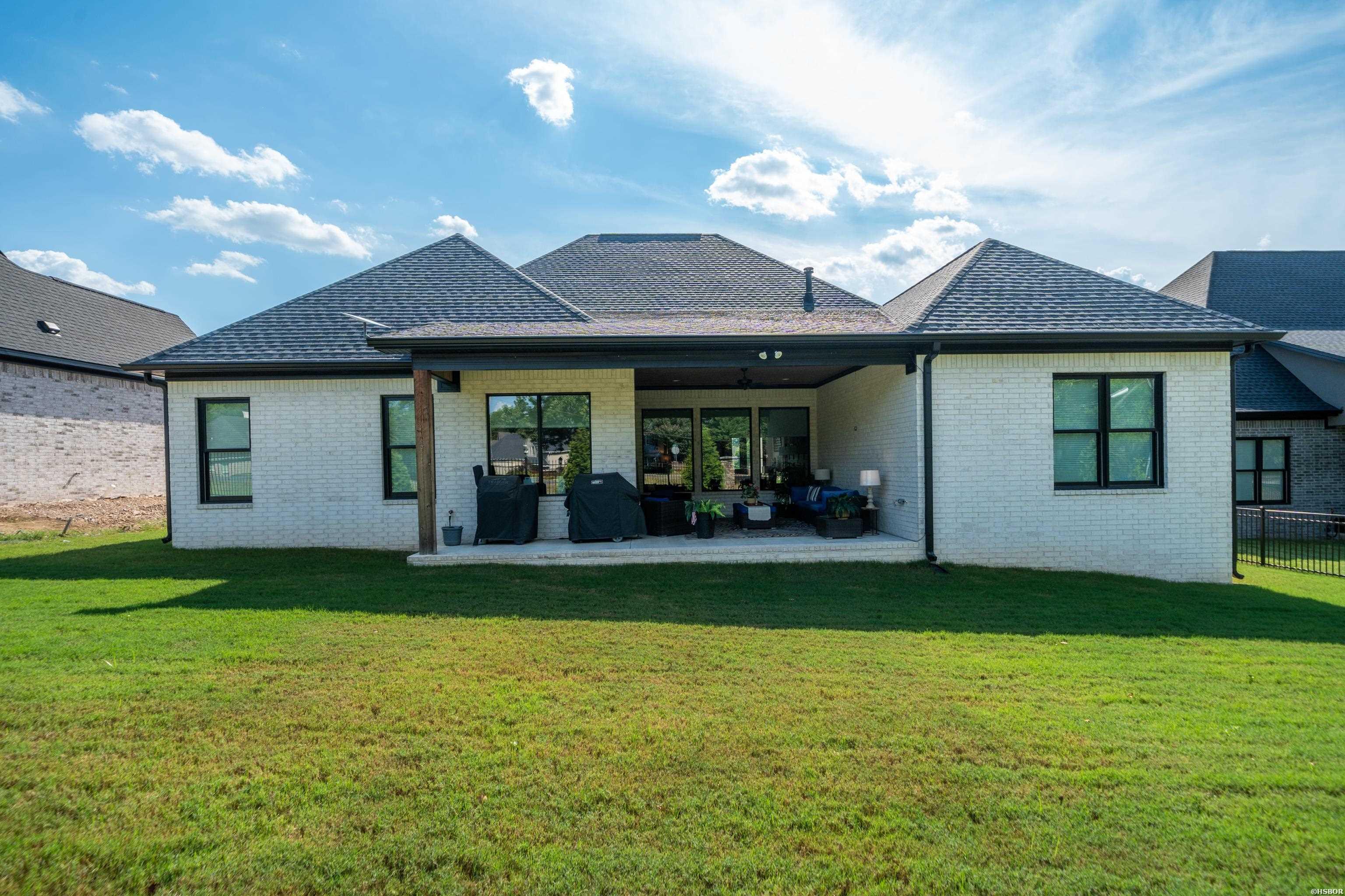 203 Arlington Park Property Photo 40
