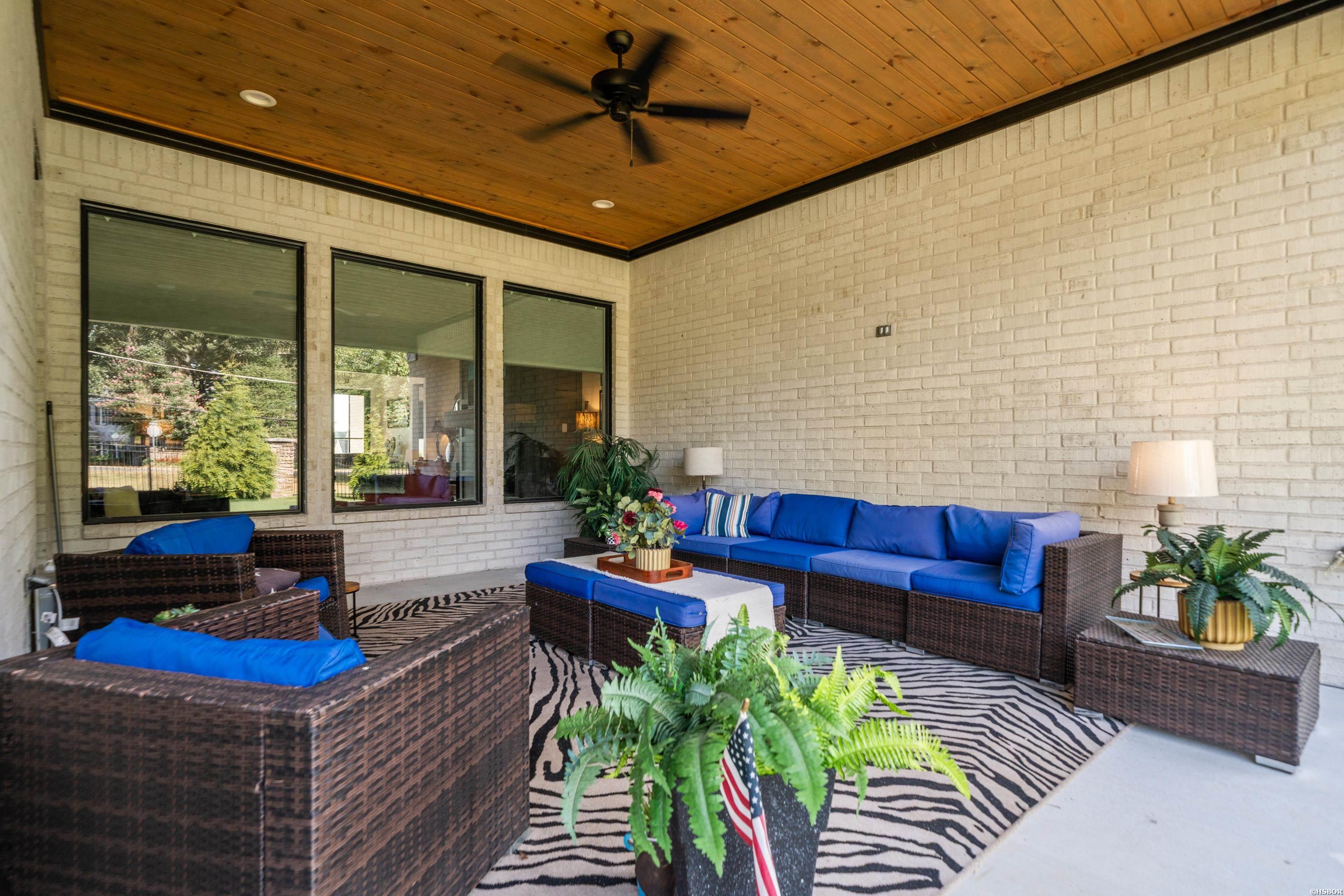 203 Arlington Park Property Photo 42