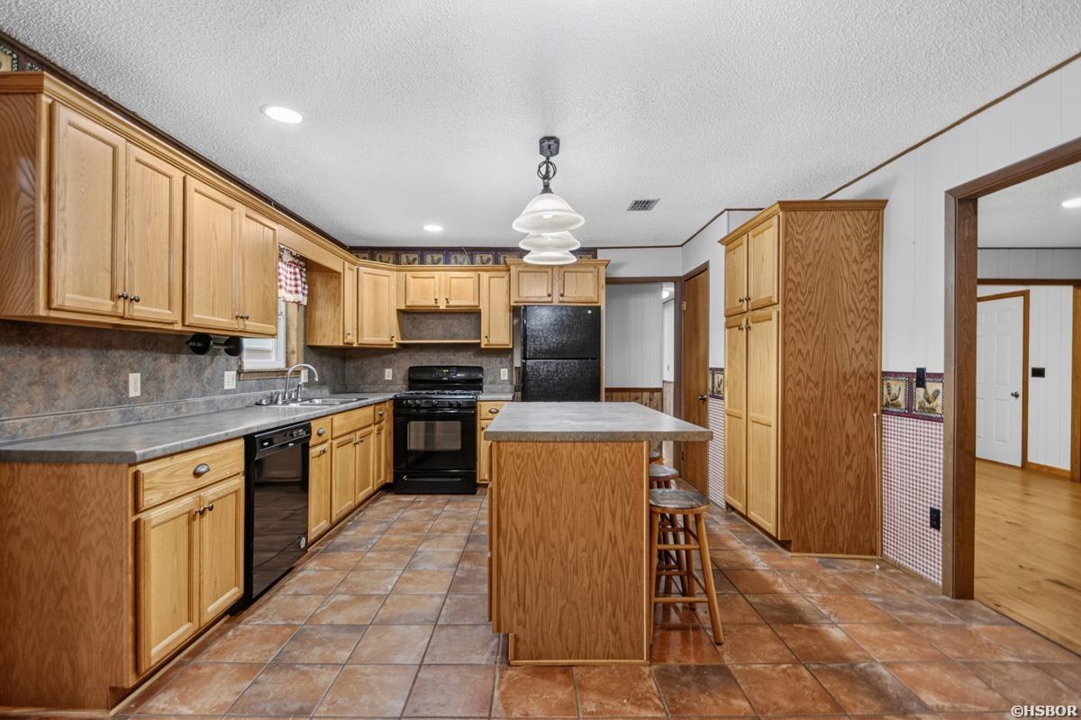 1313 Bayer Street Property Photo 18