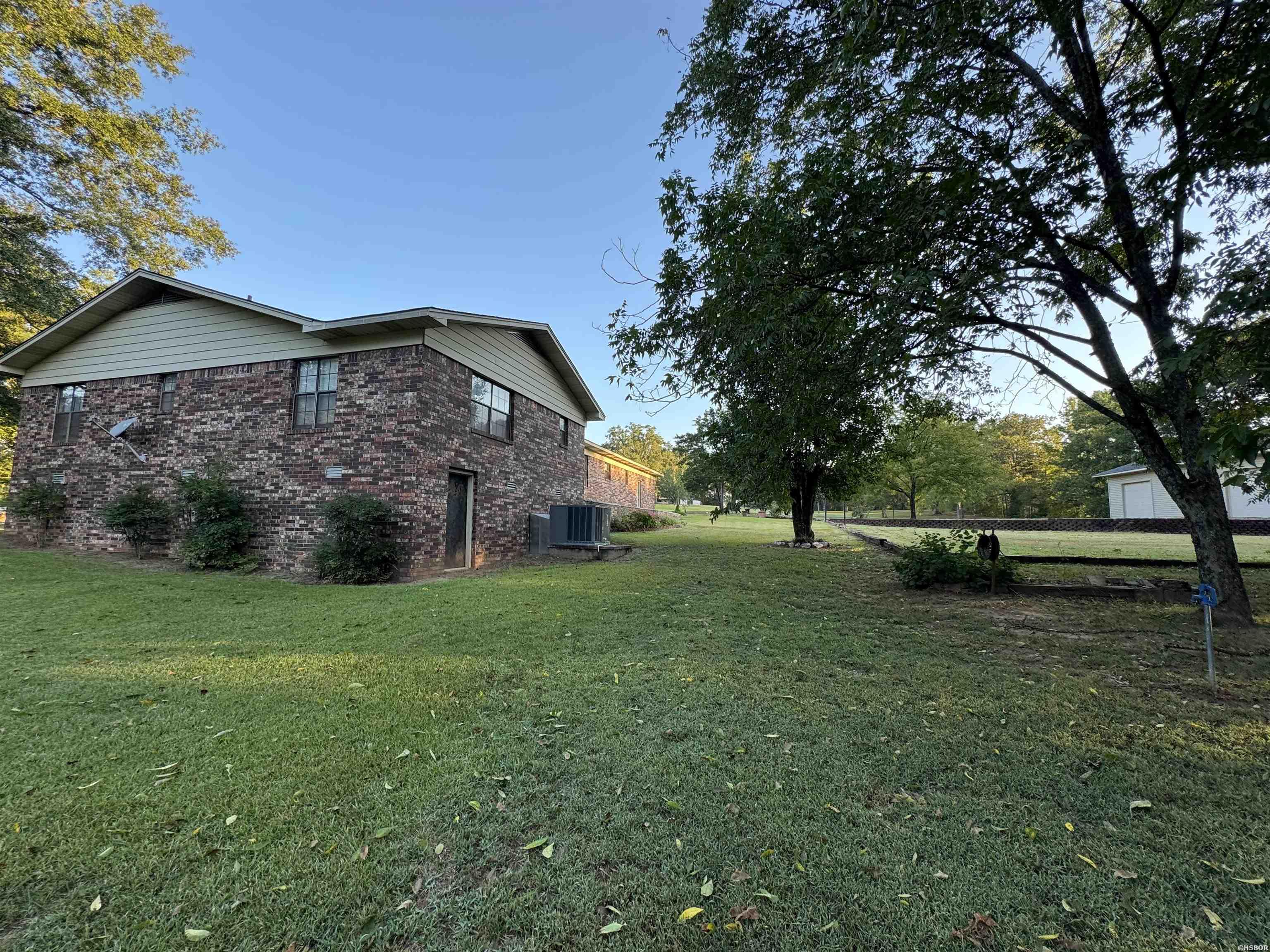 5541 Sunshine Property Photo 11
