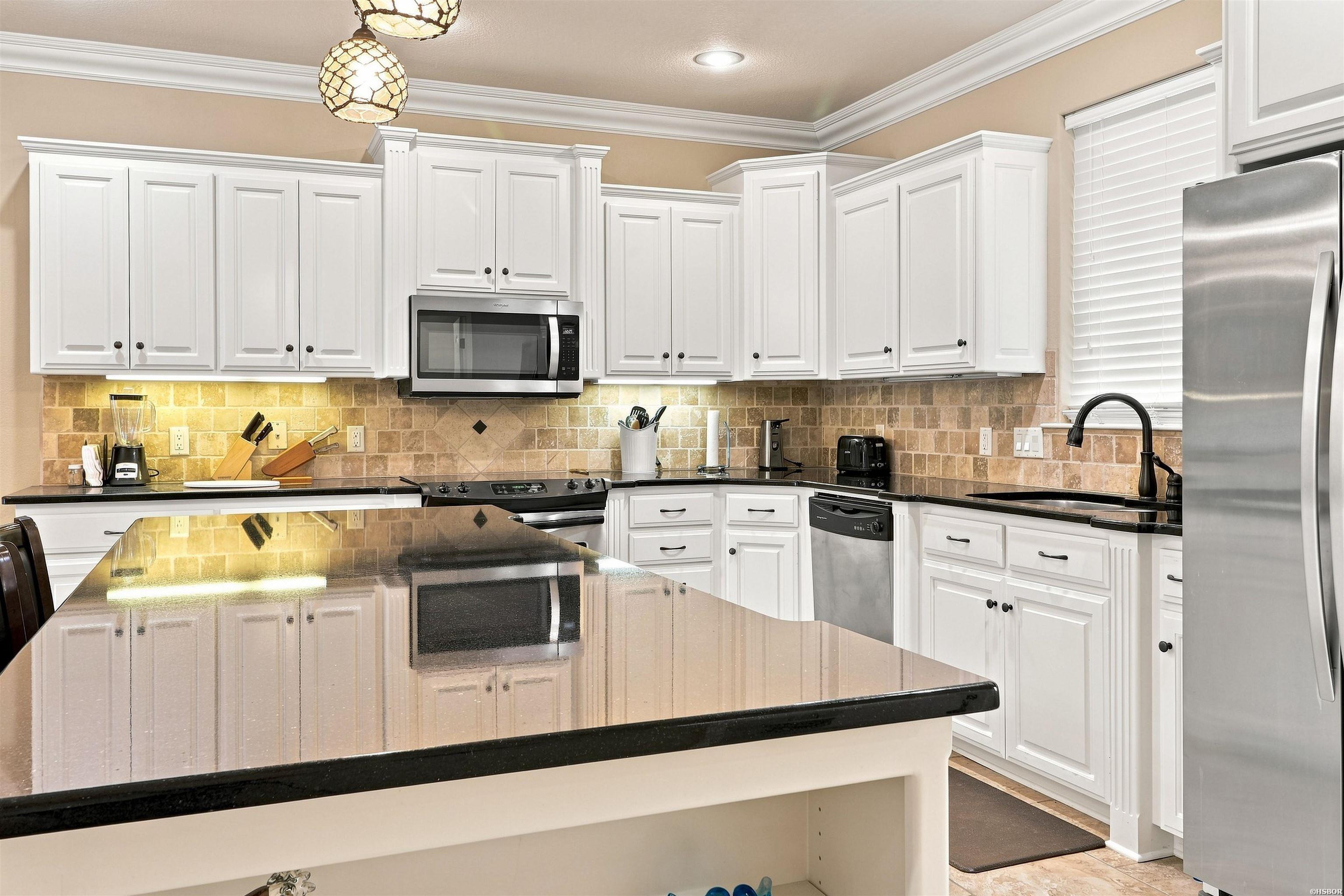 1380 Airport Property Photo 7