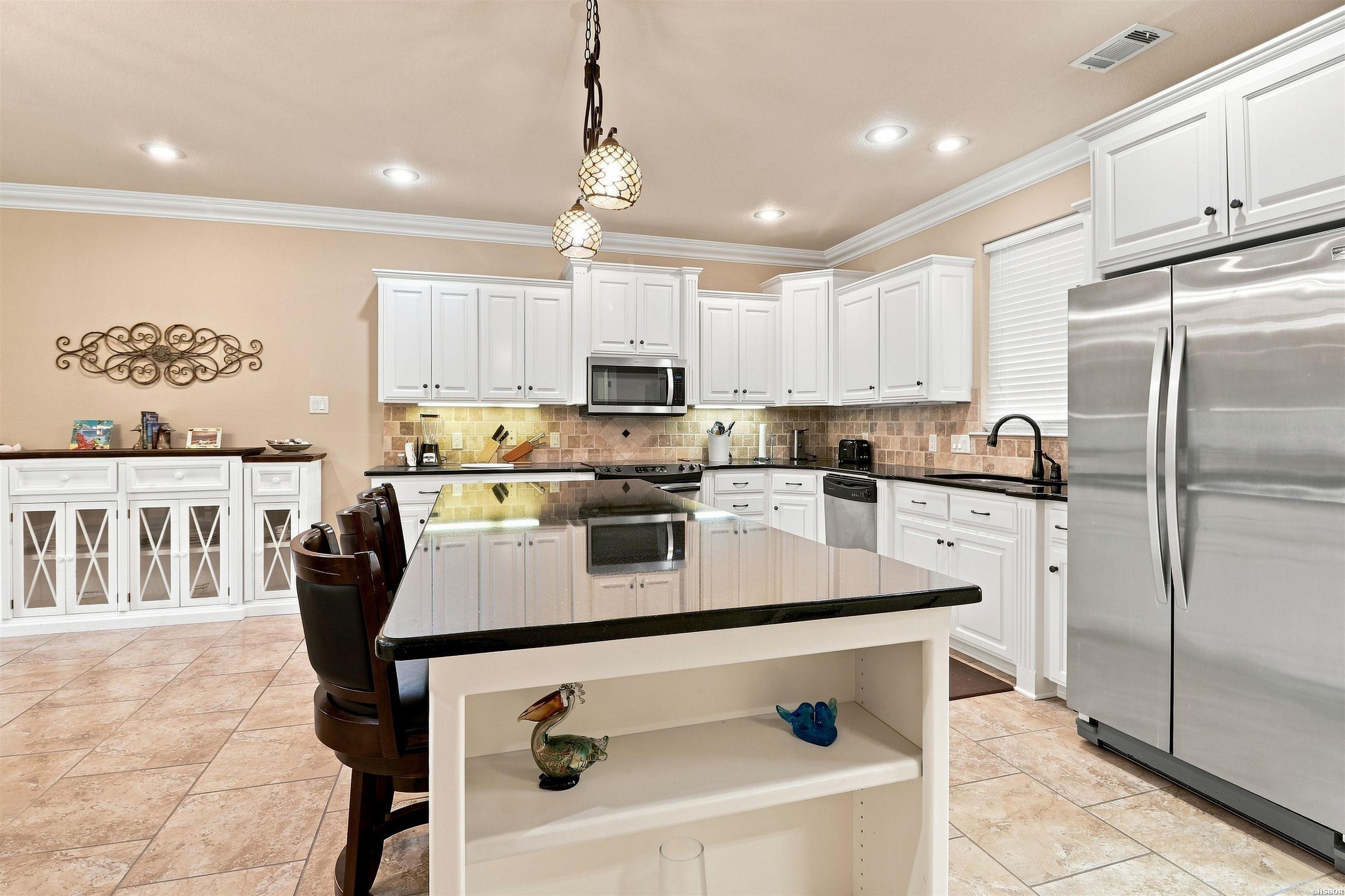 1380 Airport Property Photo 8