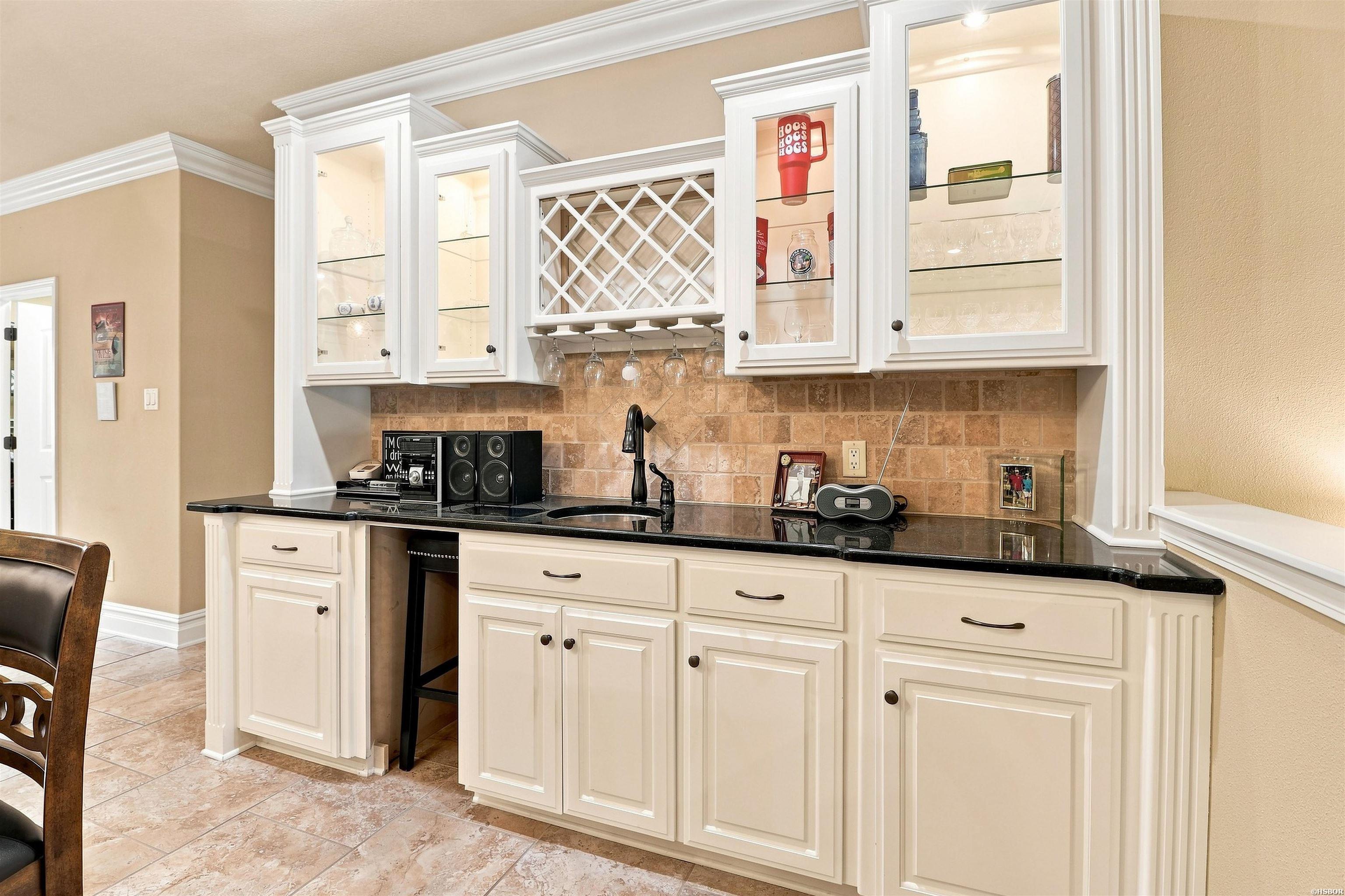 1380 Airport Property Photo 13