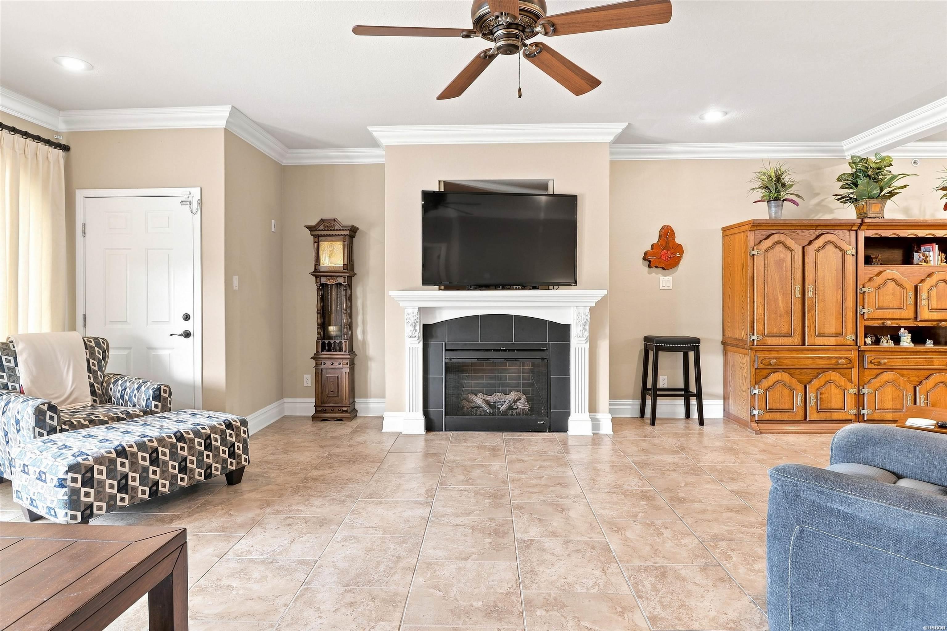 1380 Airport Property Photo 14