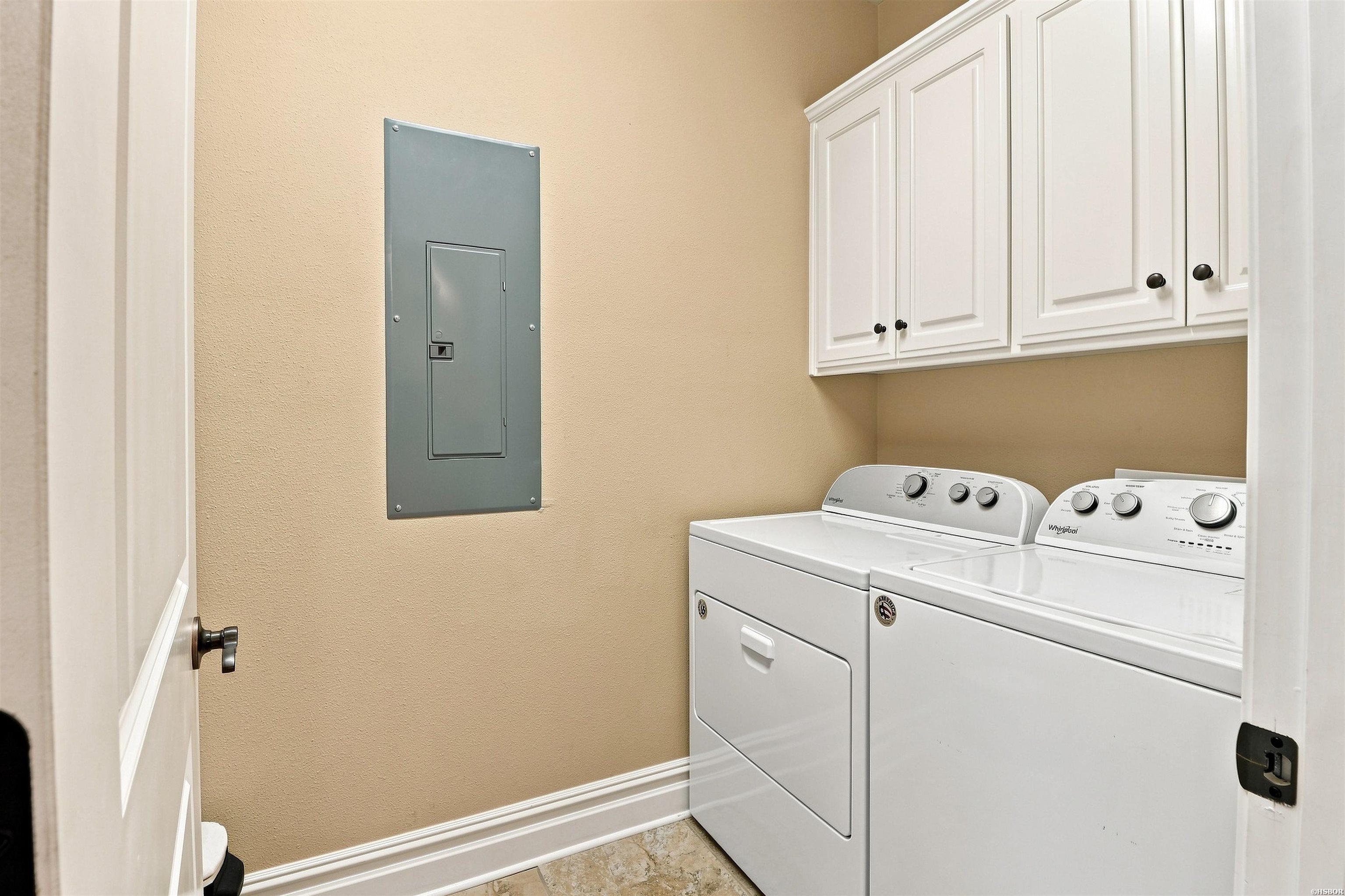 1380 Airport Property Photo 21