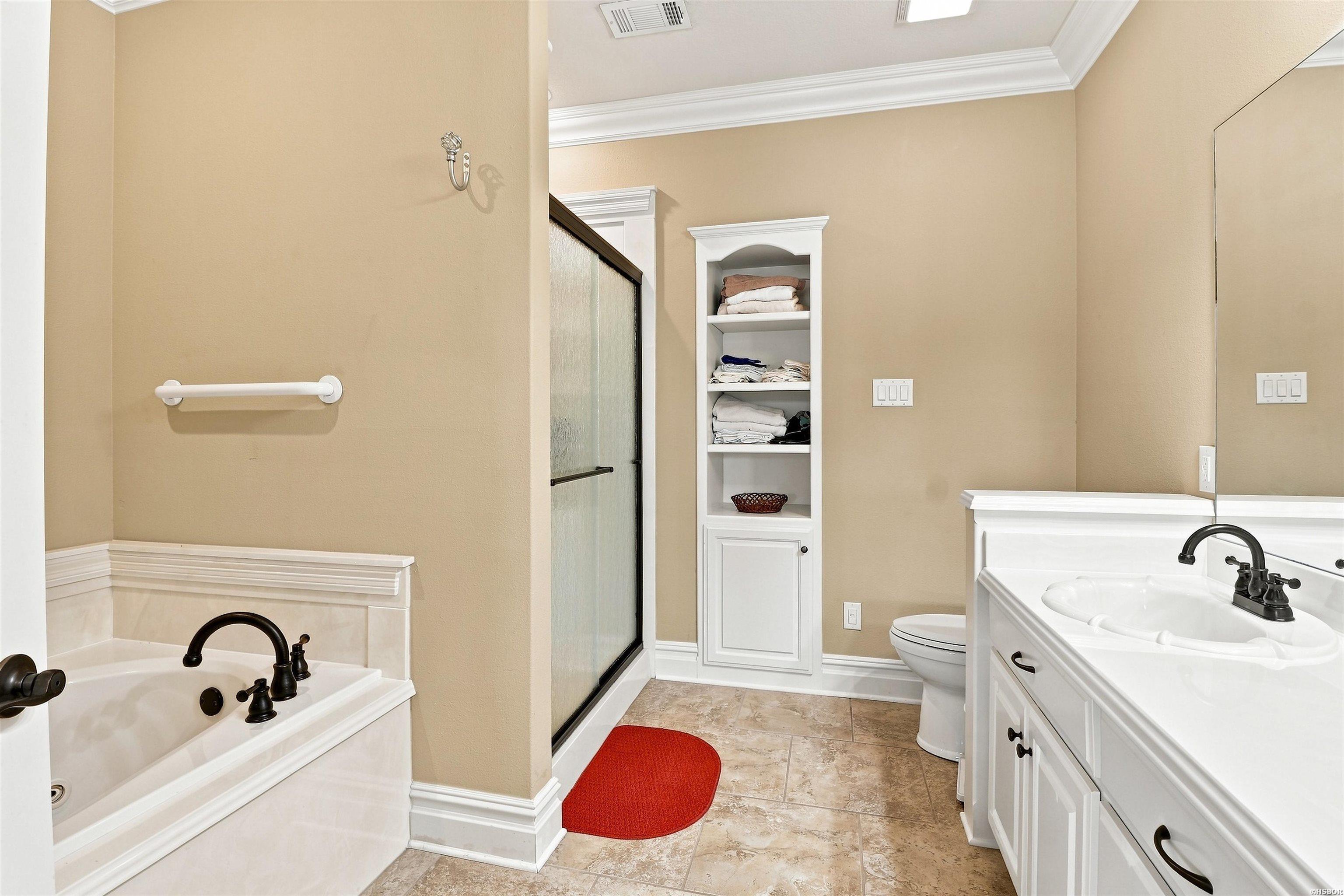 1380 Airport Property Photo 25
