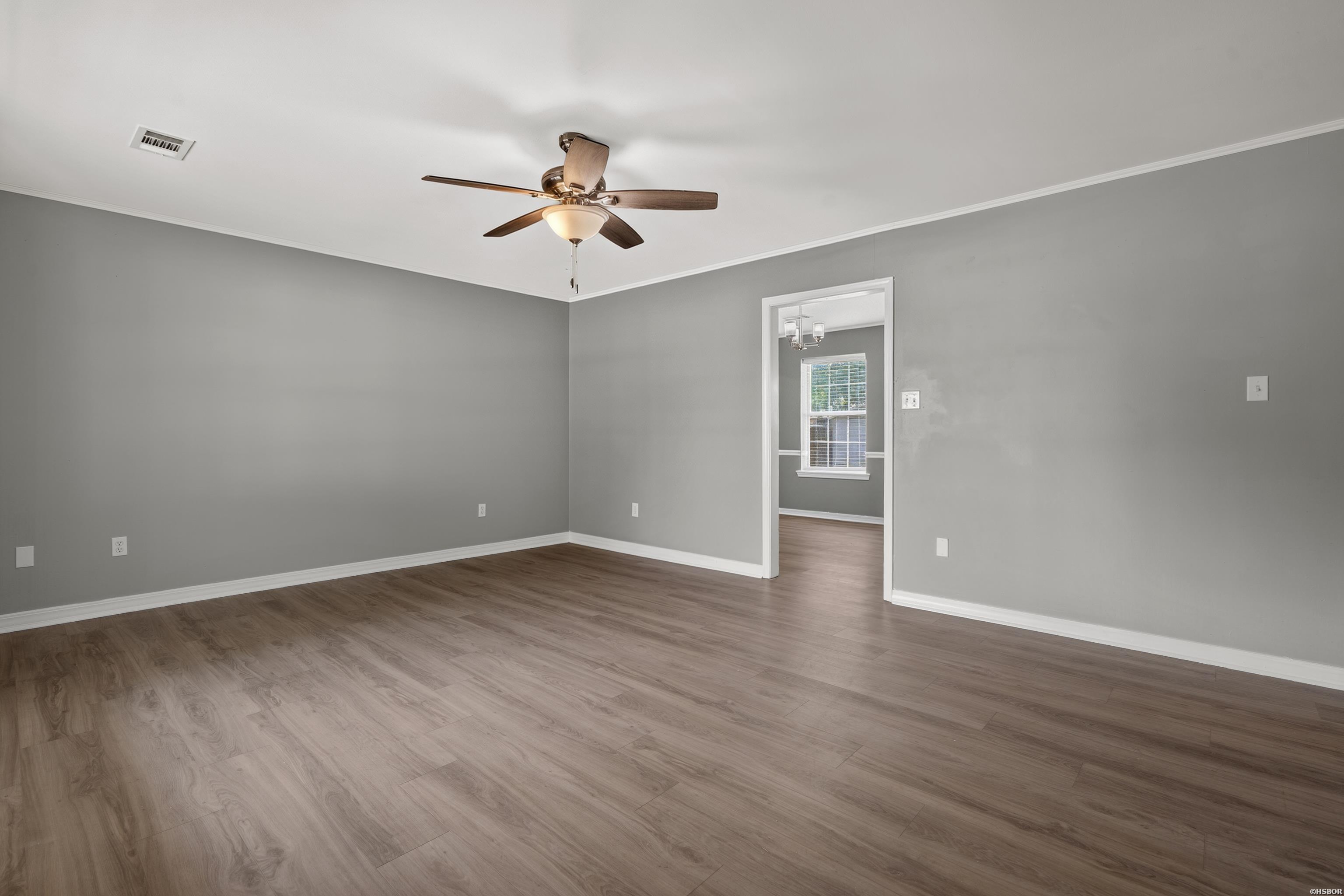 307 Ray Street Property Photo 5