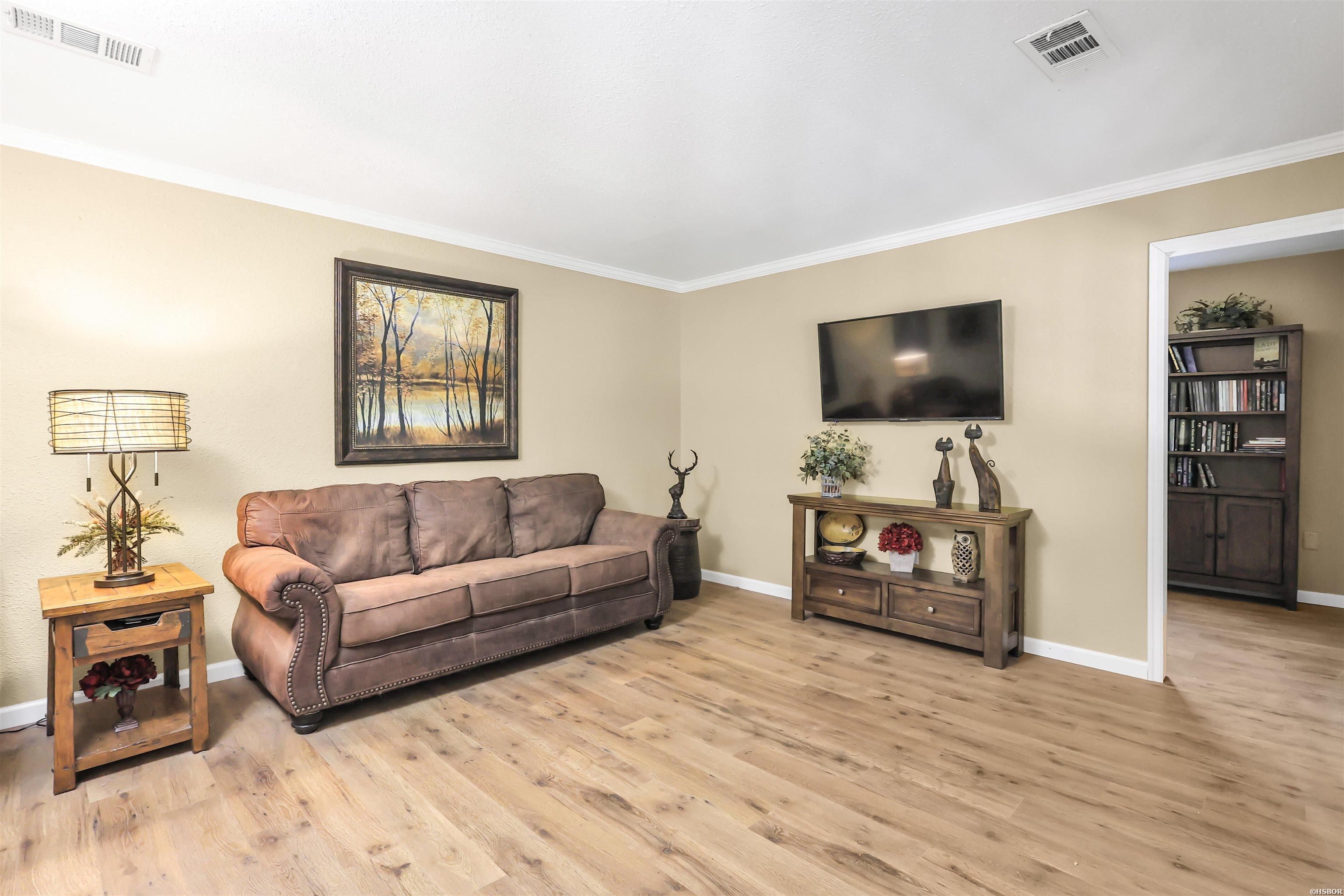 148 Deer Ridge Property Photo 9
