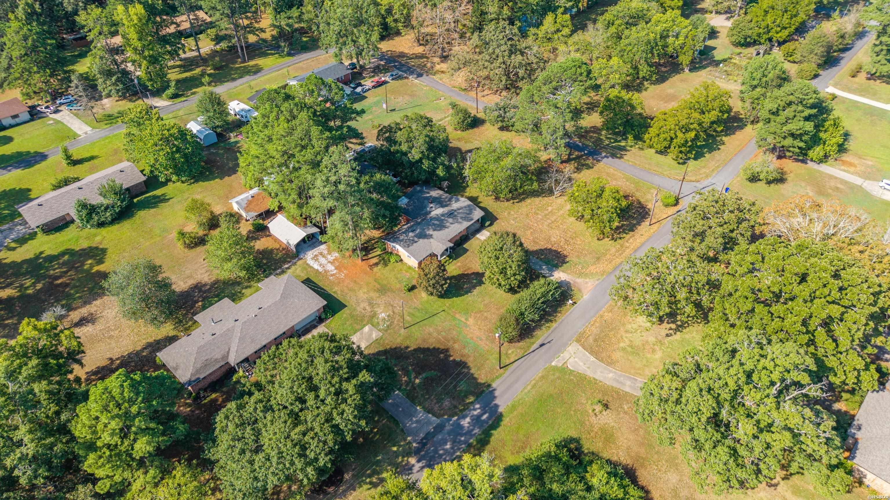 243 Windcrest Drive Property Photo 4