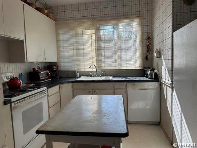 130 Circle Drive Property Photo 12
