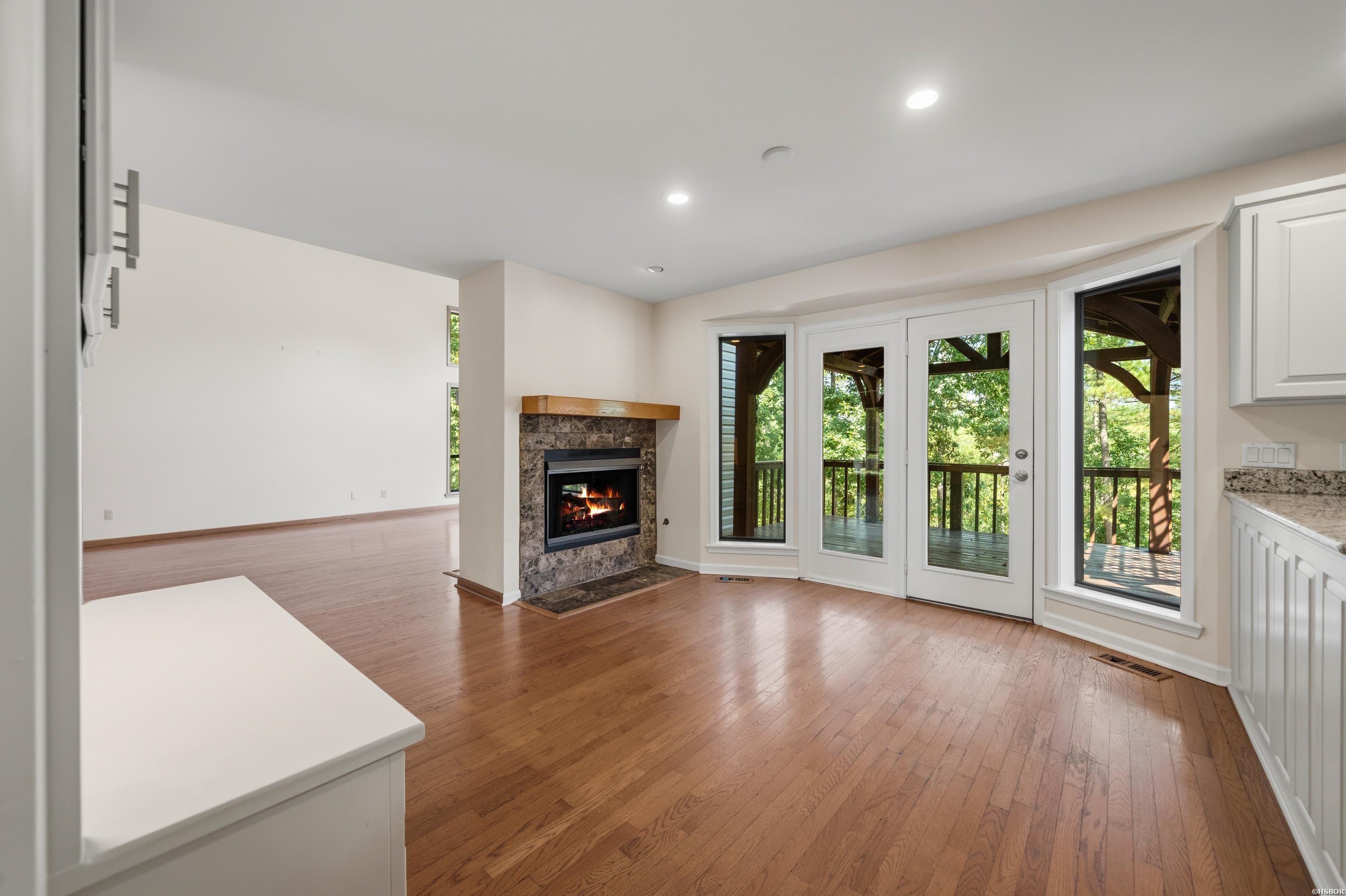 106 Coca Bay Point Property Photo 14