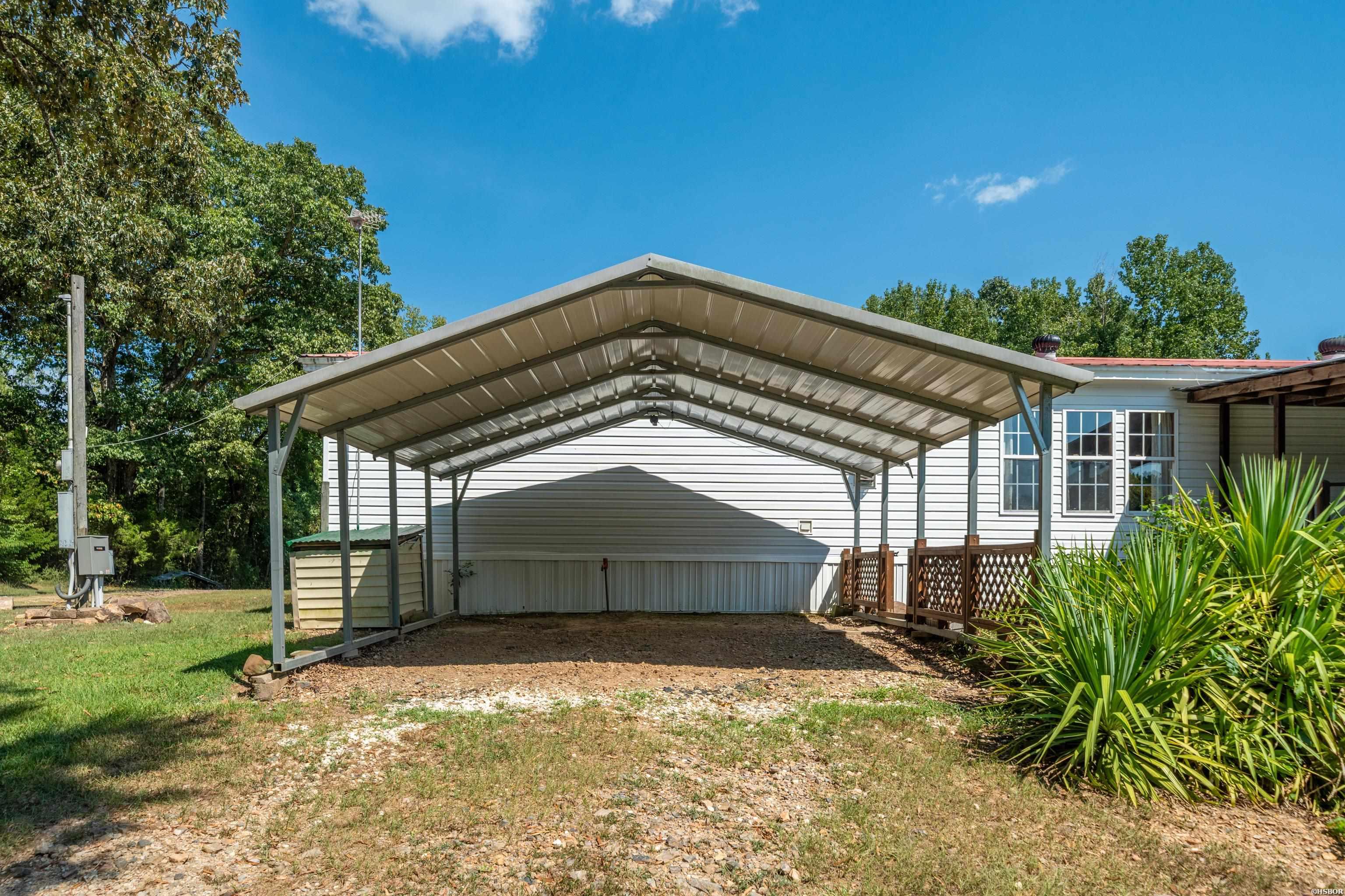 128 & 130 Benny Burrow Property Photo 34