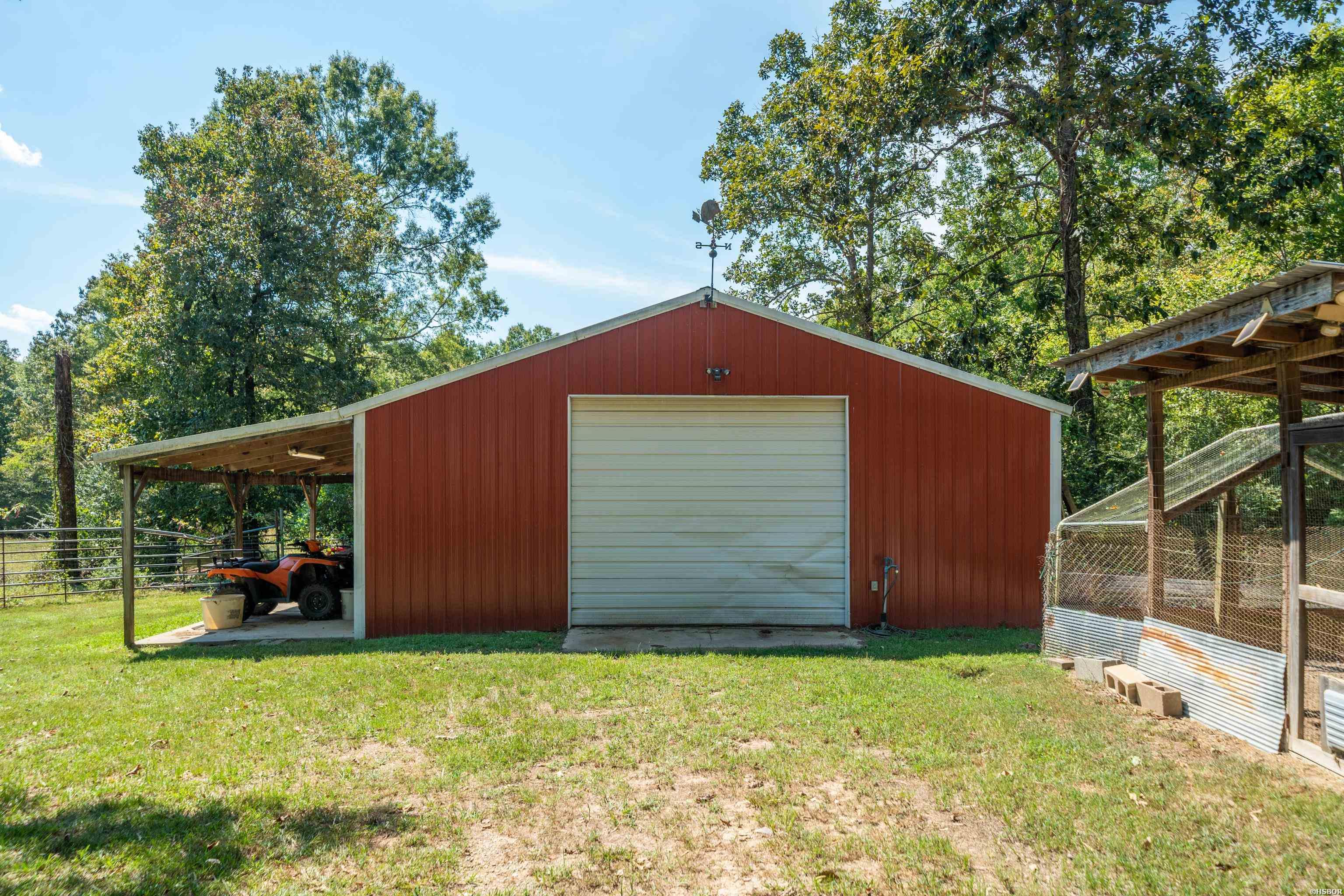 128 & 130 Benny Burrow Property Photo 40