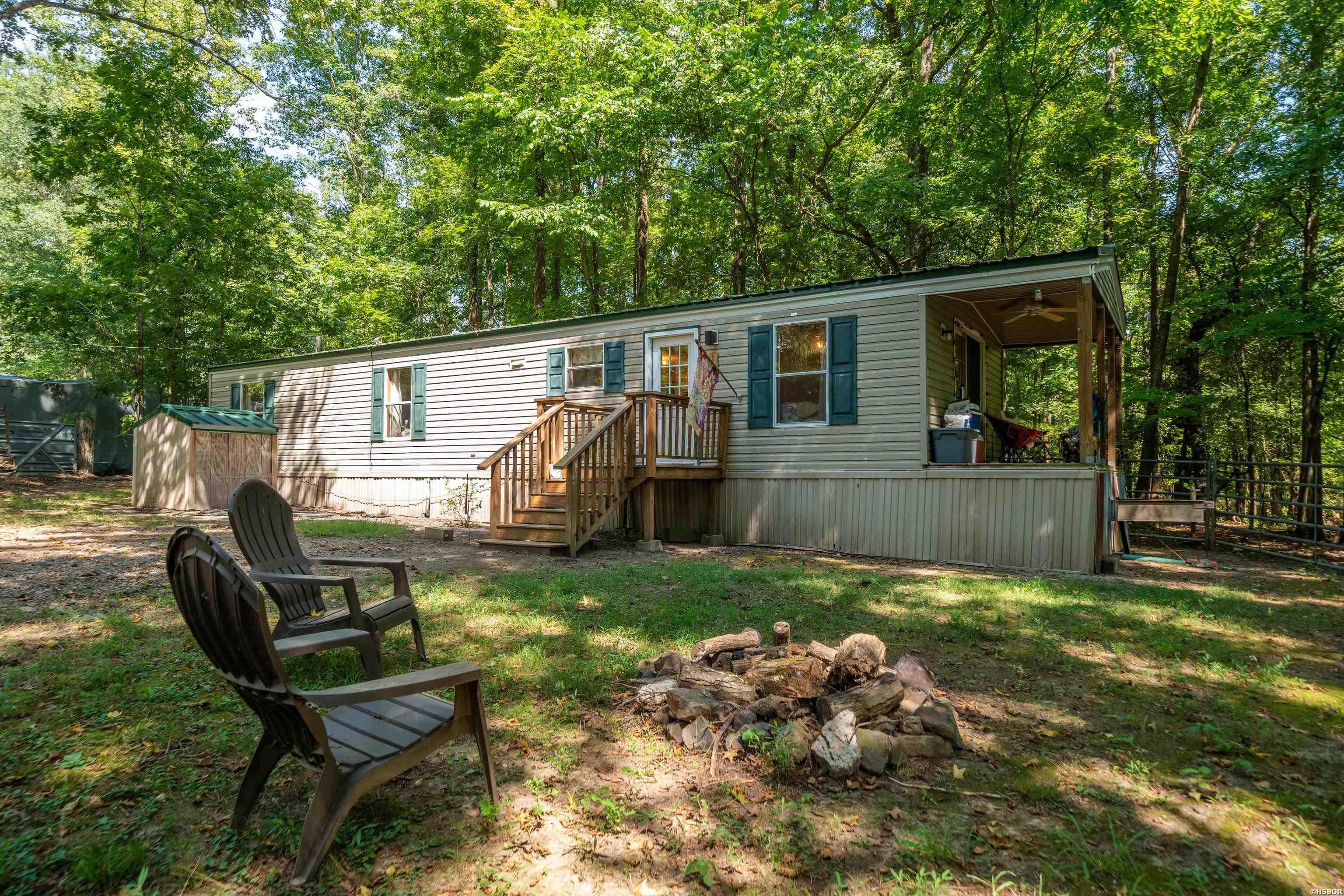 128 & 130 Benny Burrow Property Photo 44