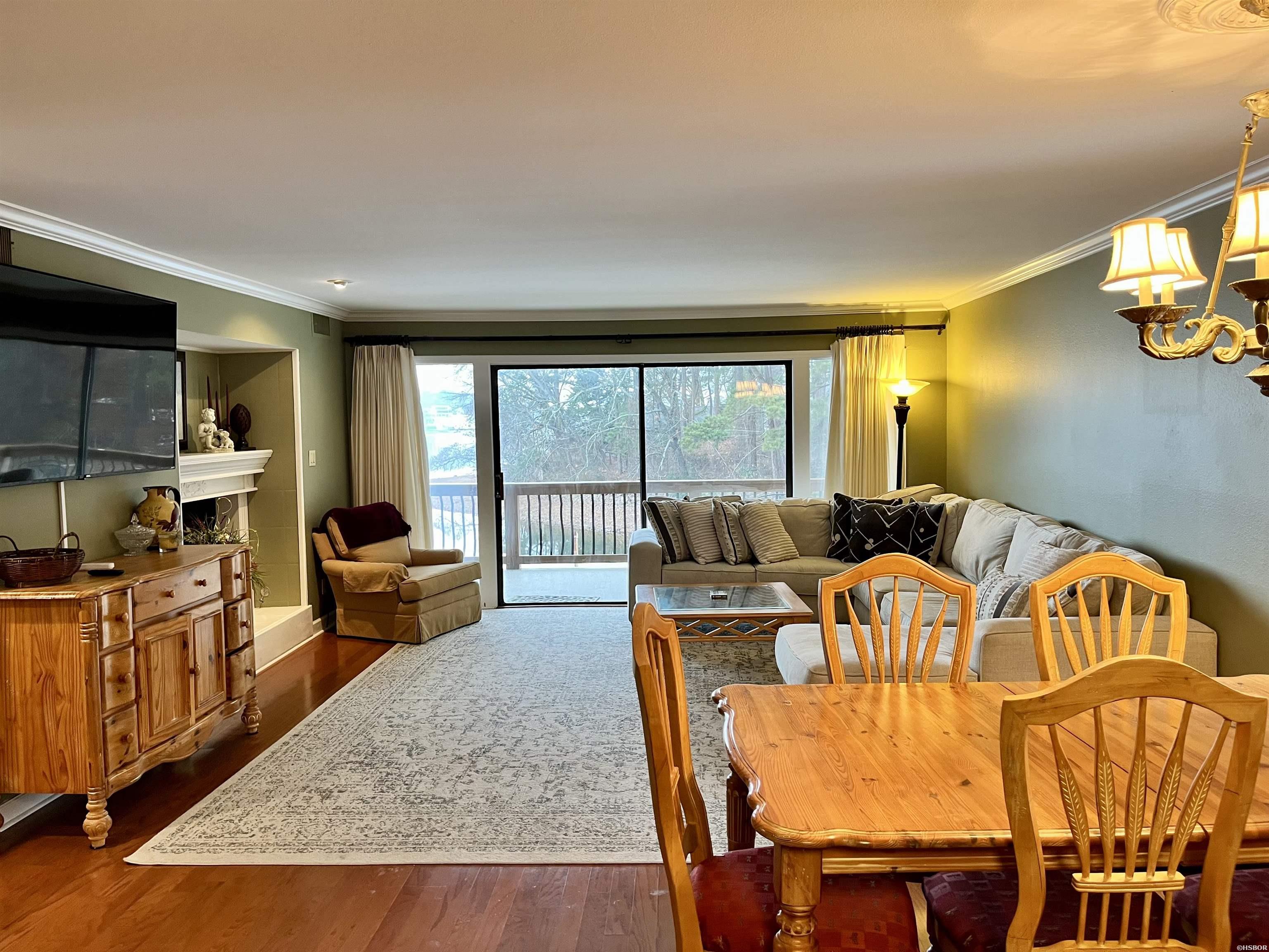 200 Pretti Point Property Photo 18