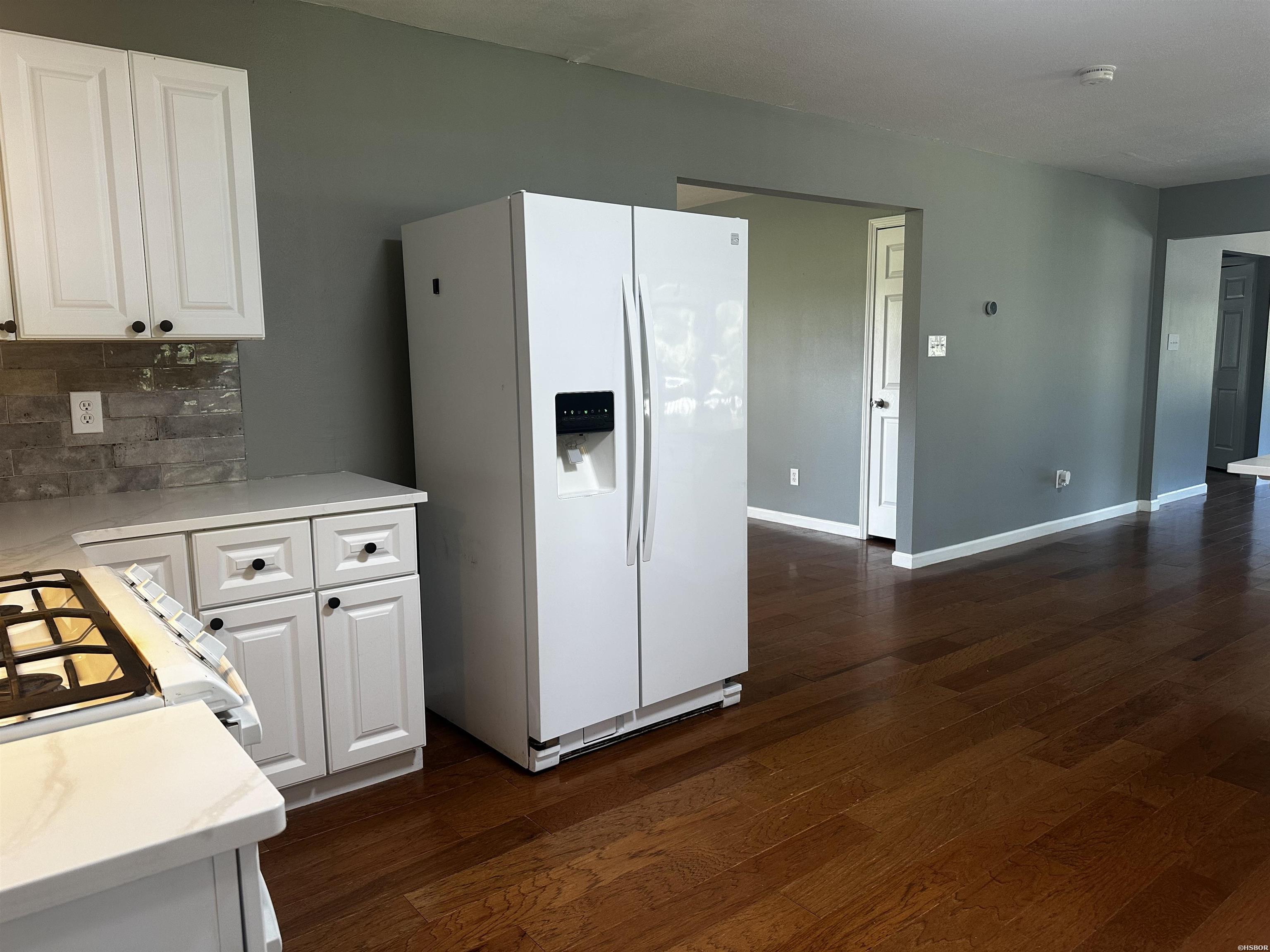 258 Dingler Road Property Photo 12