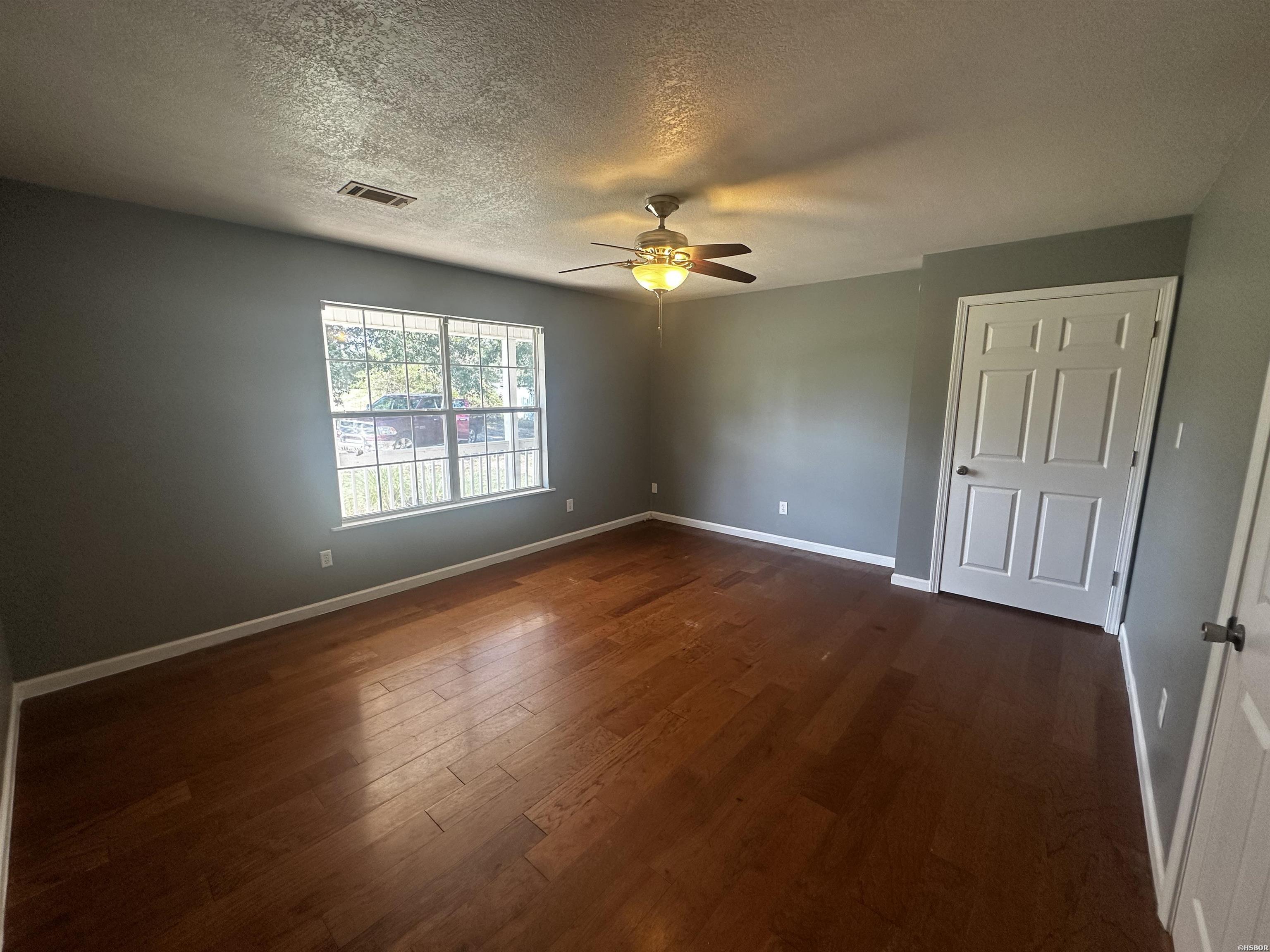 258 Dingler Road Property Photo 17