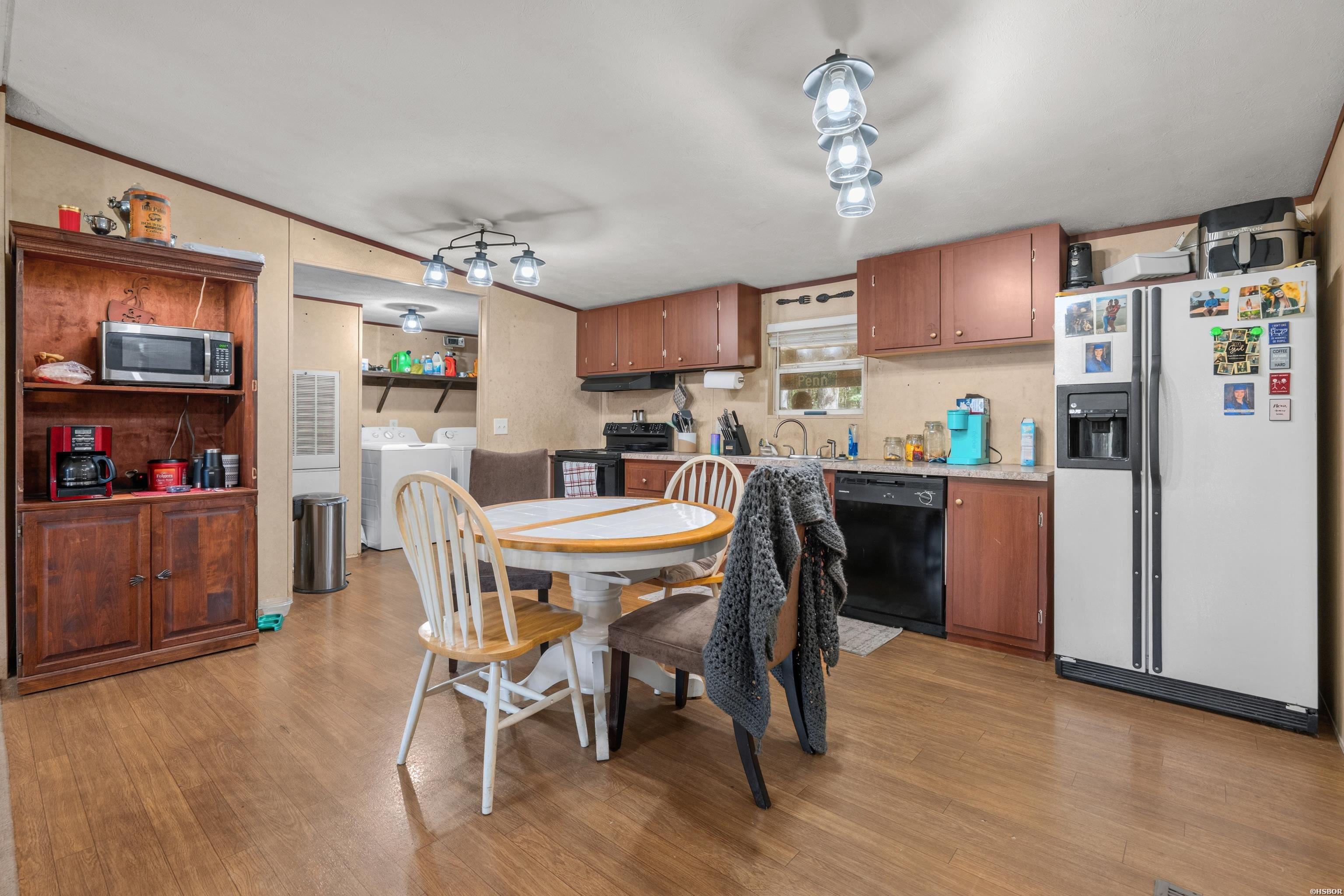 55 & 60 Wood Street Property Photo 30